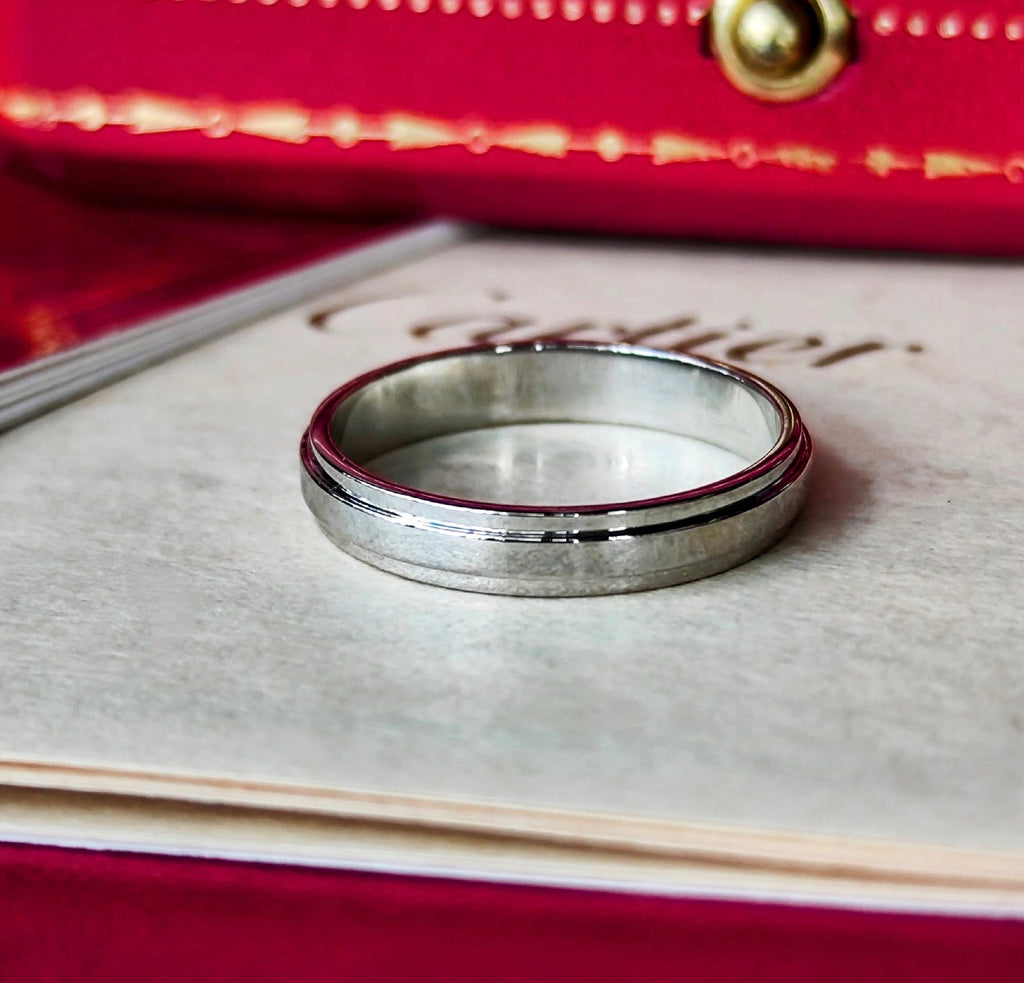 Cartier カルティエ ダムール プラチナ 56