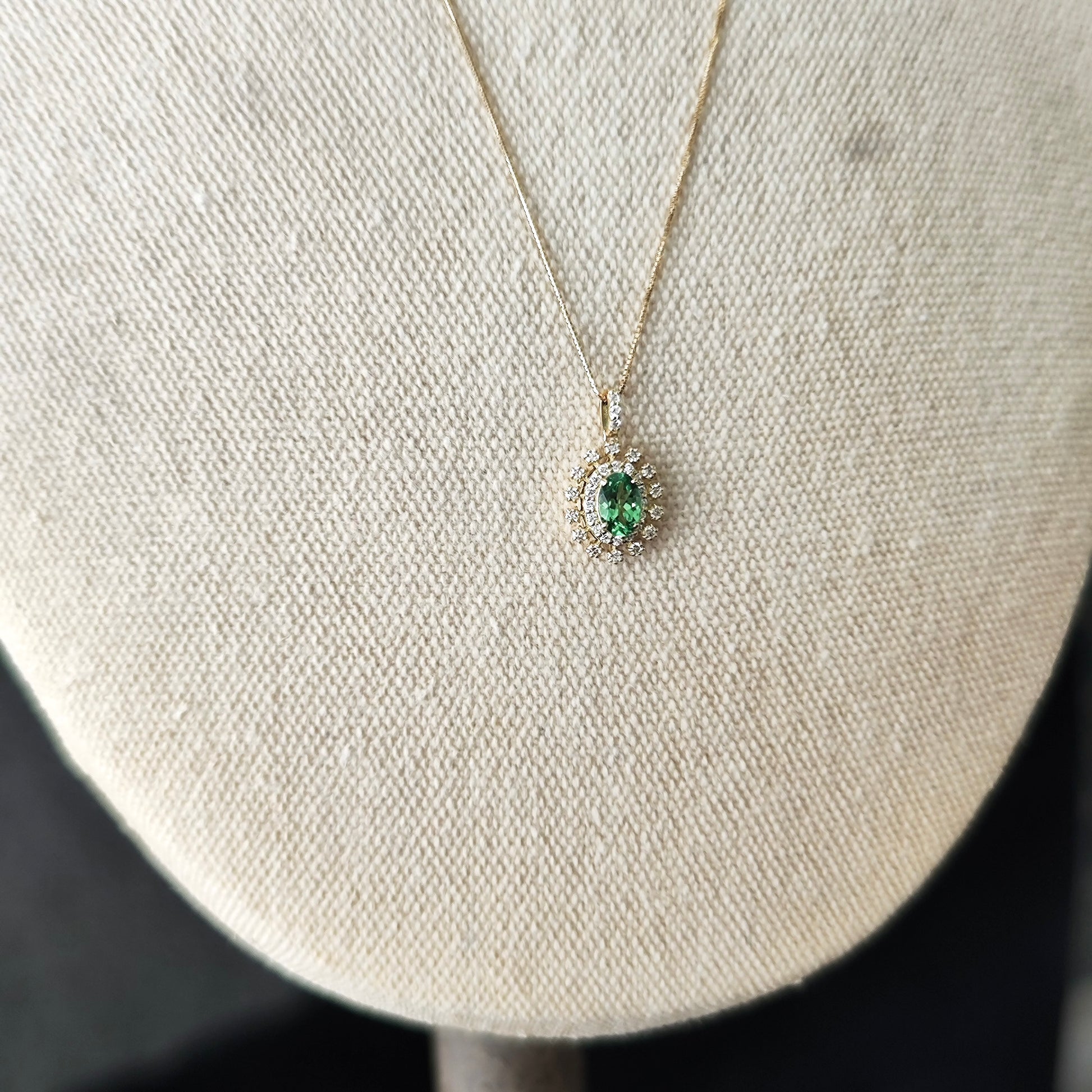 天然グリーンガーネット 天然ダイヤモンド 18金ネックレス