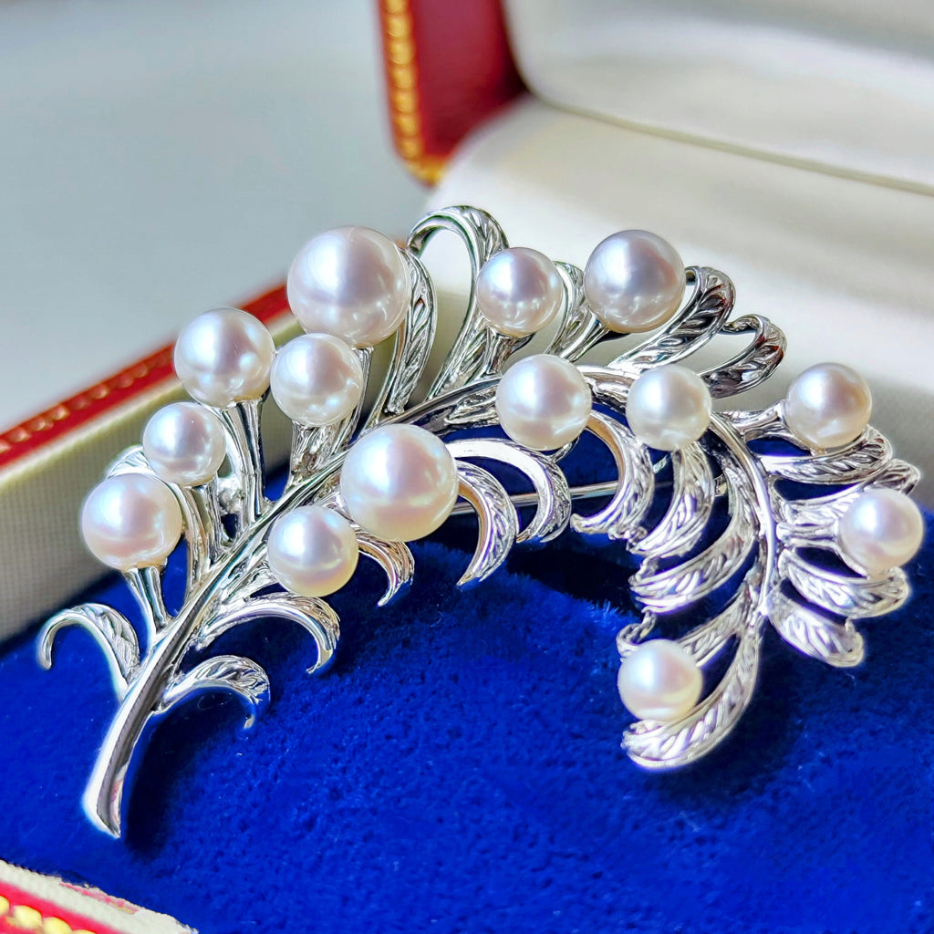 MIKIMOTO ミキモト 羽根のモチーフ ブローチ シルバー