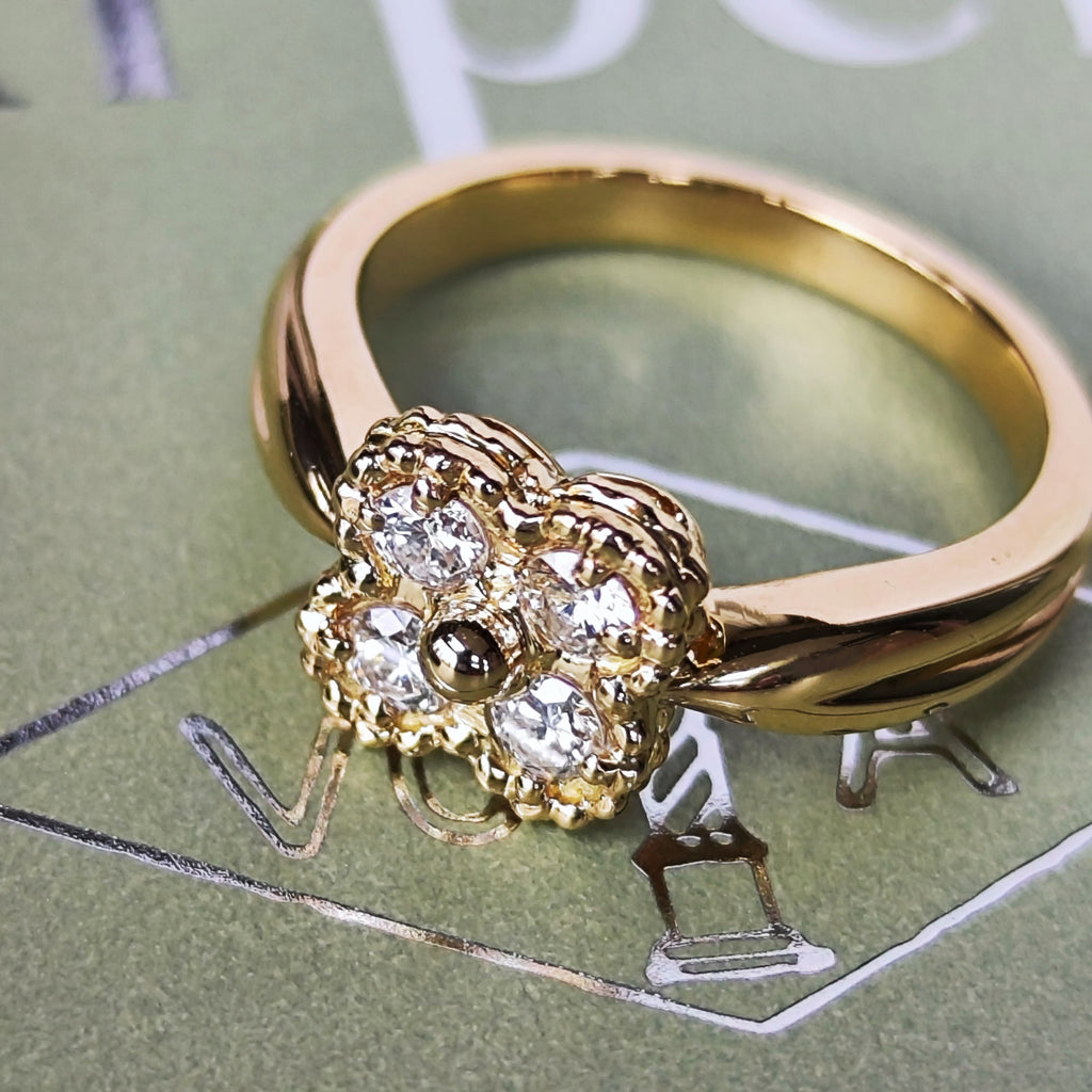 Van Cleef & Arpels ヴァンクリーフ&アーペル アルノ ダイヤモンド 18金YG 47