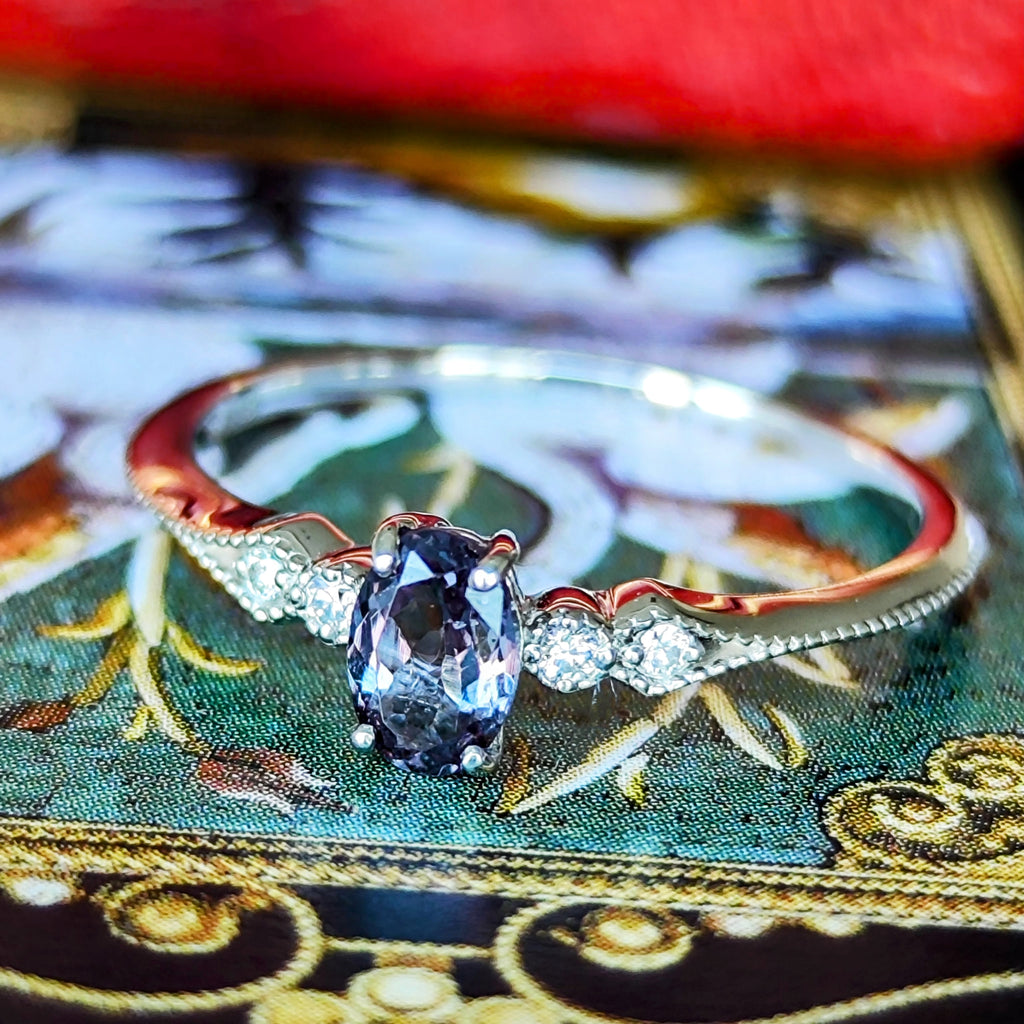 【カラーチェンジ】天然ガーネット 天然ダイヤモンド プラチナリング