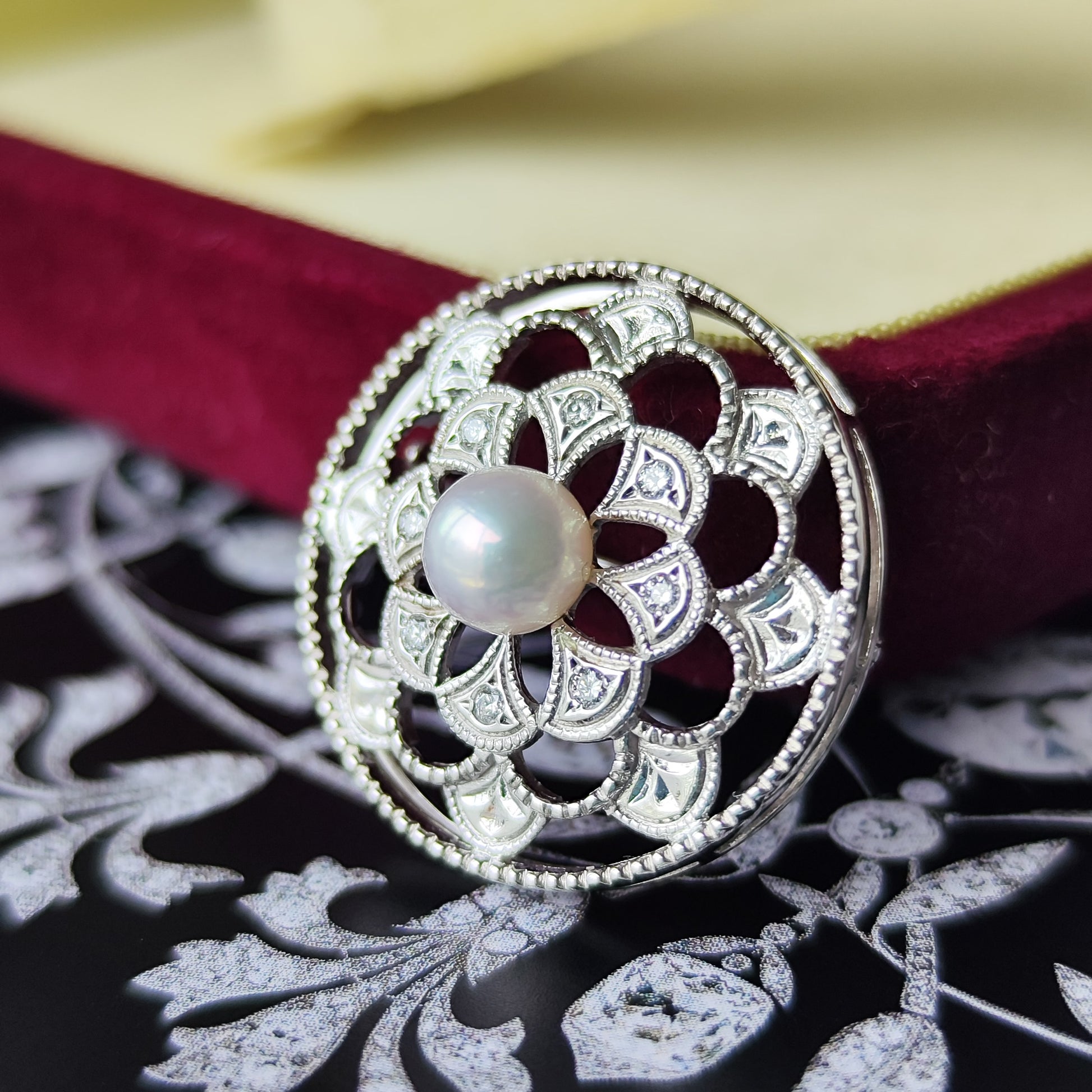 MIKIMOTO ミキモト あこや真珠 天然ダイヤモンド ブローチ 18金WG