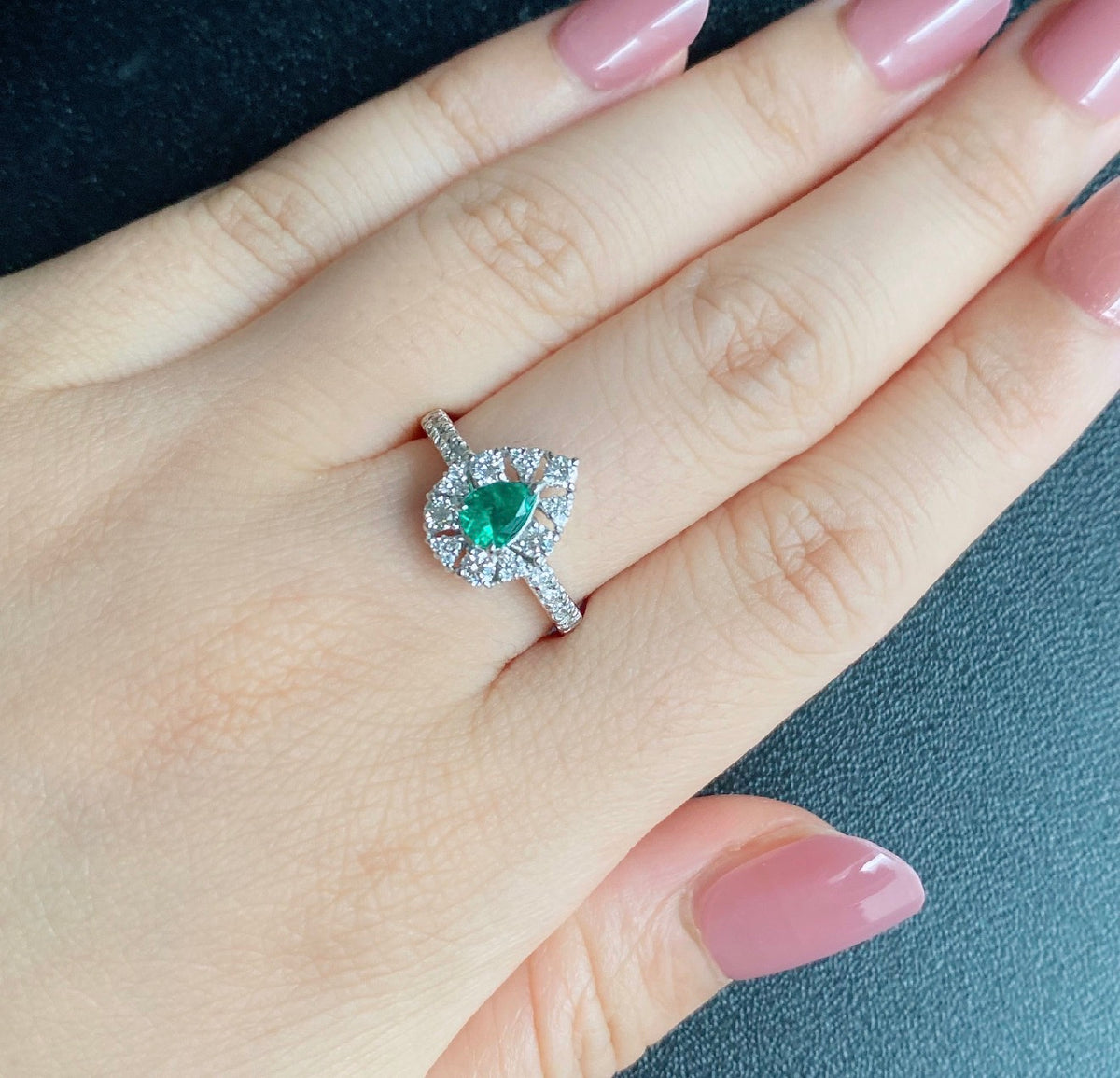 【コロンビア産】天然エメラルド 天然ダイヤモンド プラチナリング