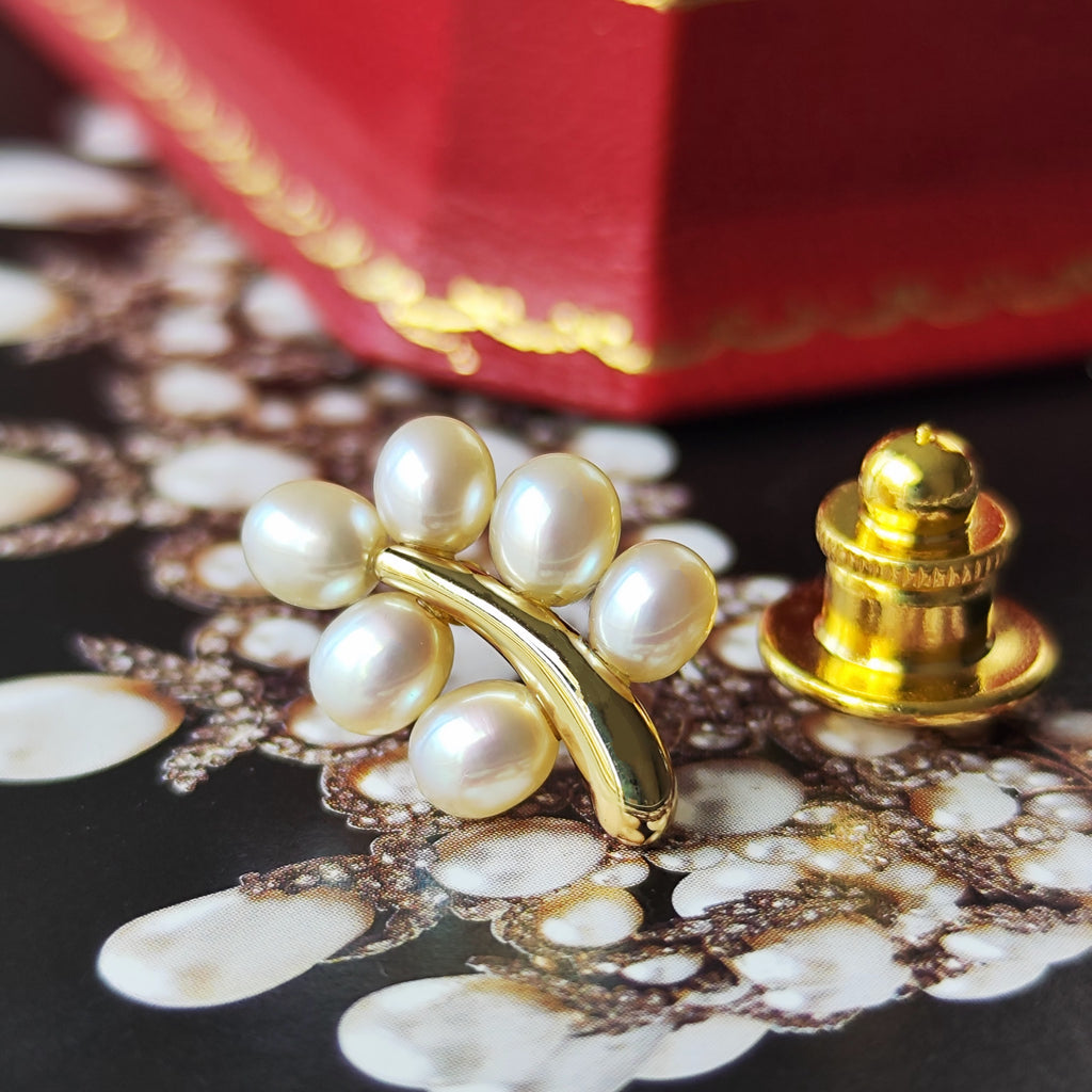 MIKIMOTO ミキモト 淡水真珠 リーフモチーフ 18金ブローチ