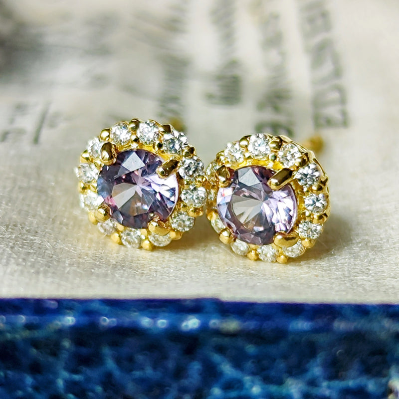 【ベキリーブルー】天然カラーチェンジガーネット 18金ピアス