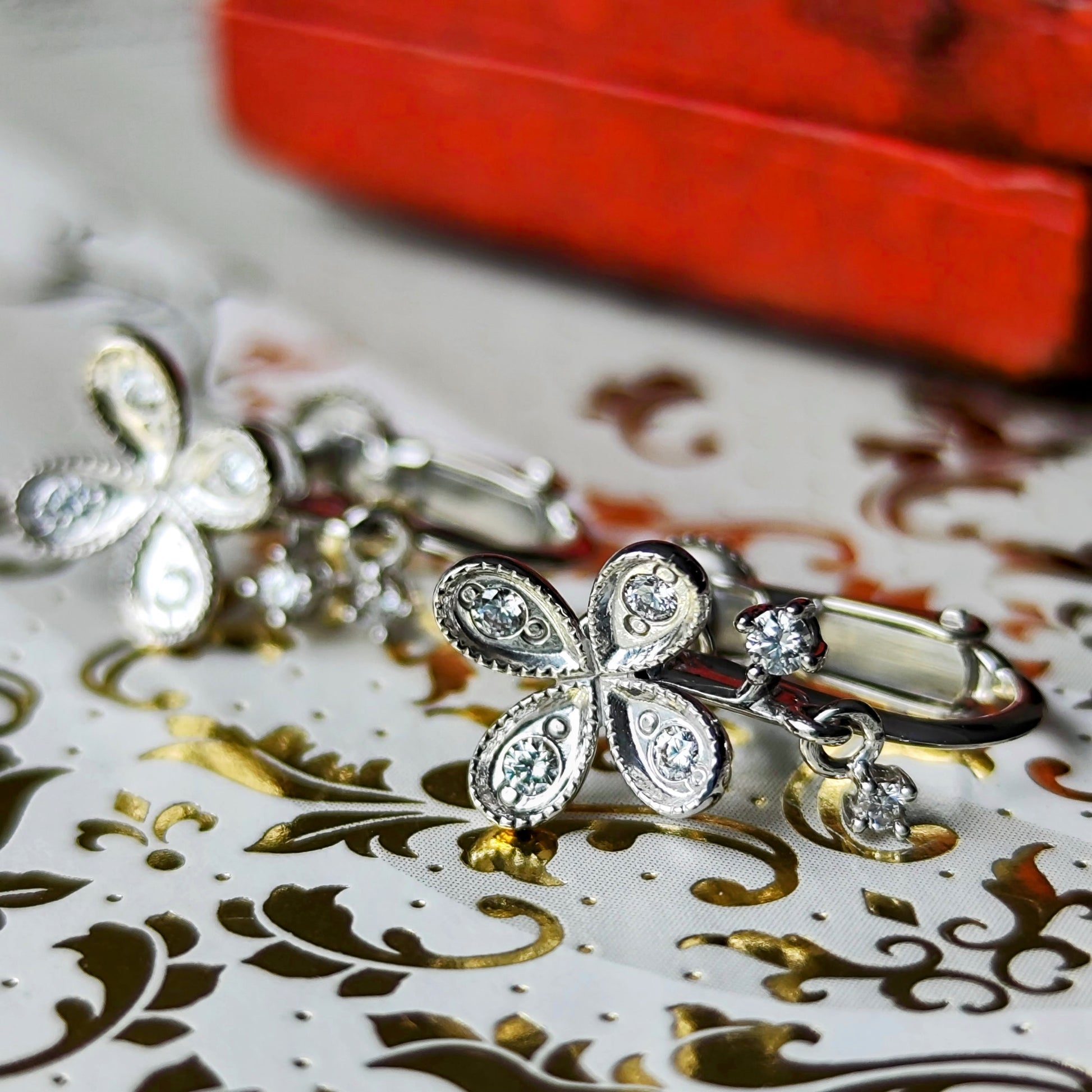 TASAKI 田崎真珠 天然ダイヤモンド イヤリング 18金WG