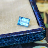【タトゥー鉱山】天然アクアマリン 0.427ct 鑑別書付き ルース