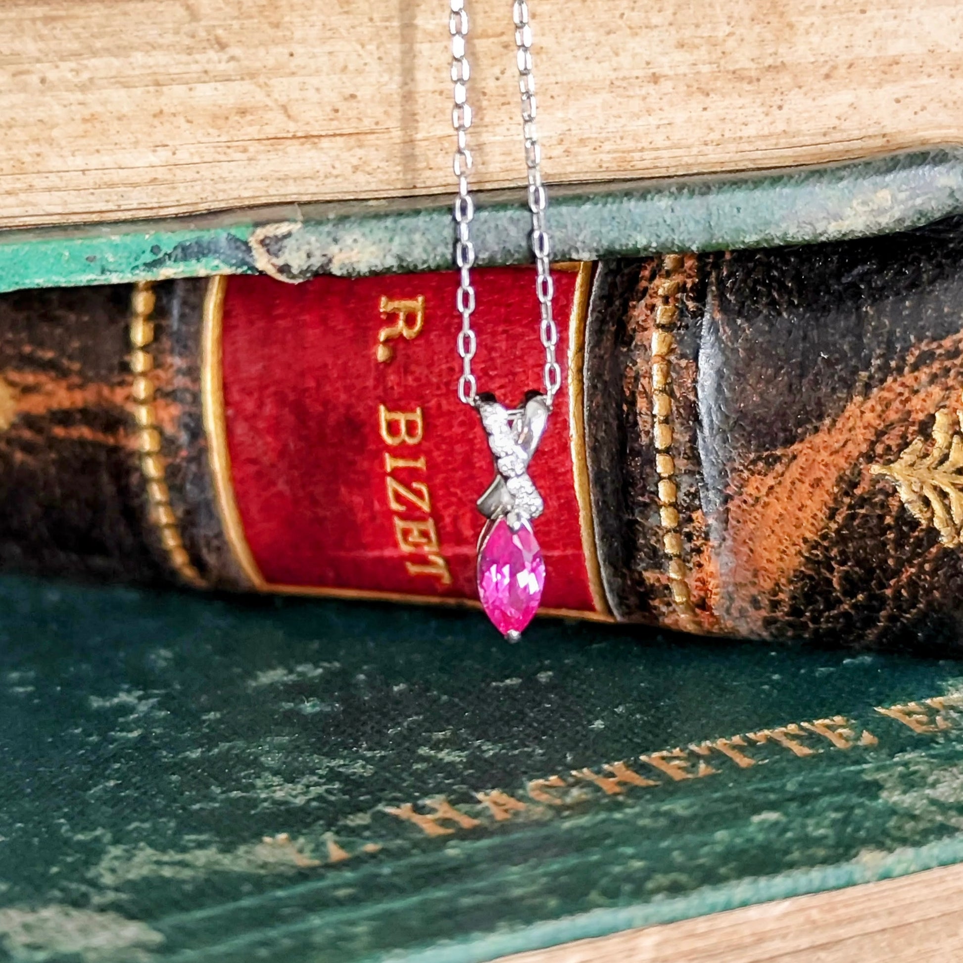 【お値下げ】天然ウィンザーサファイア 天然ダイヤモンド ネックレス