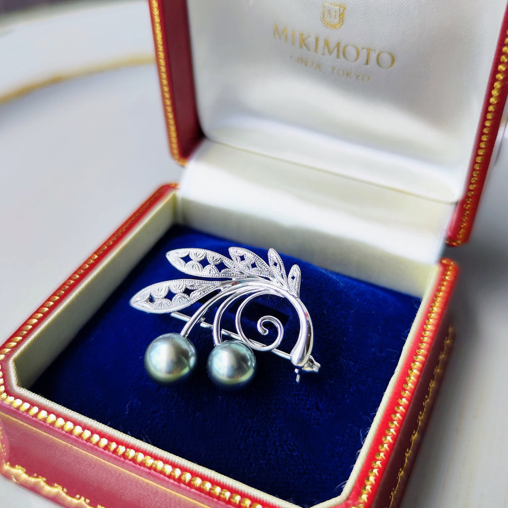 MIKIMOTO ミキモト 黒蝶真珠 18金WG ブローチ