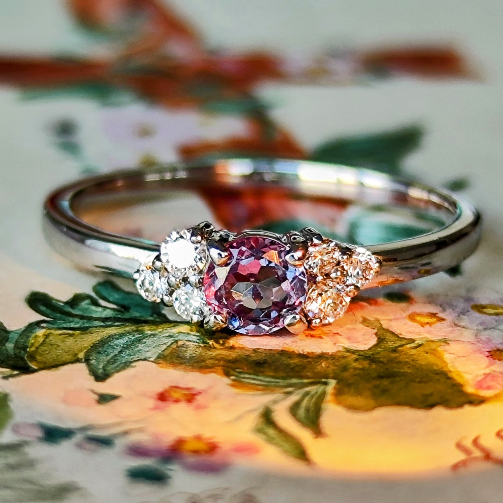 【カラーチェンジ】天然ガーネット 天然ダイヤモンド プラチナリング