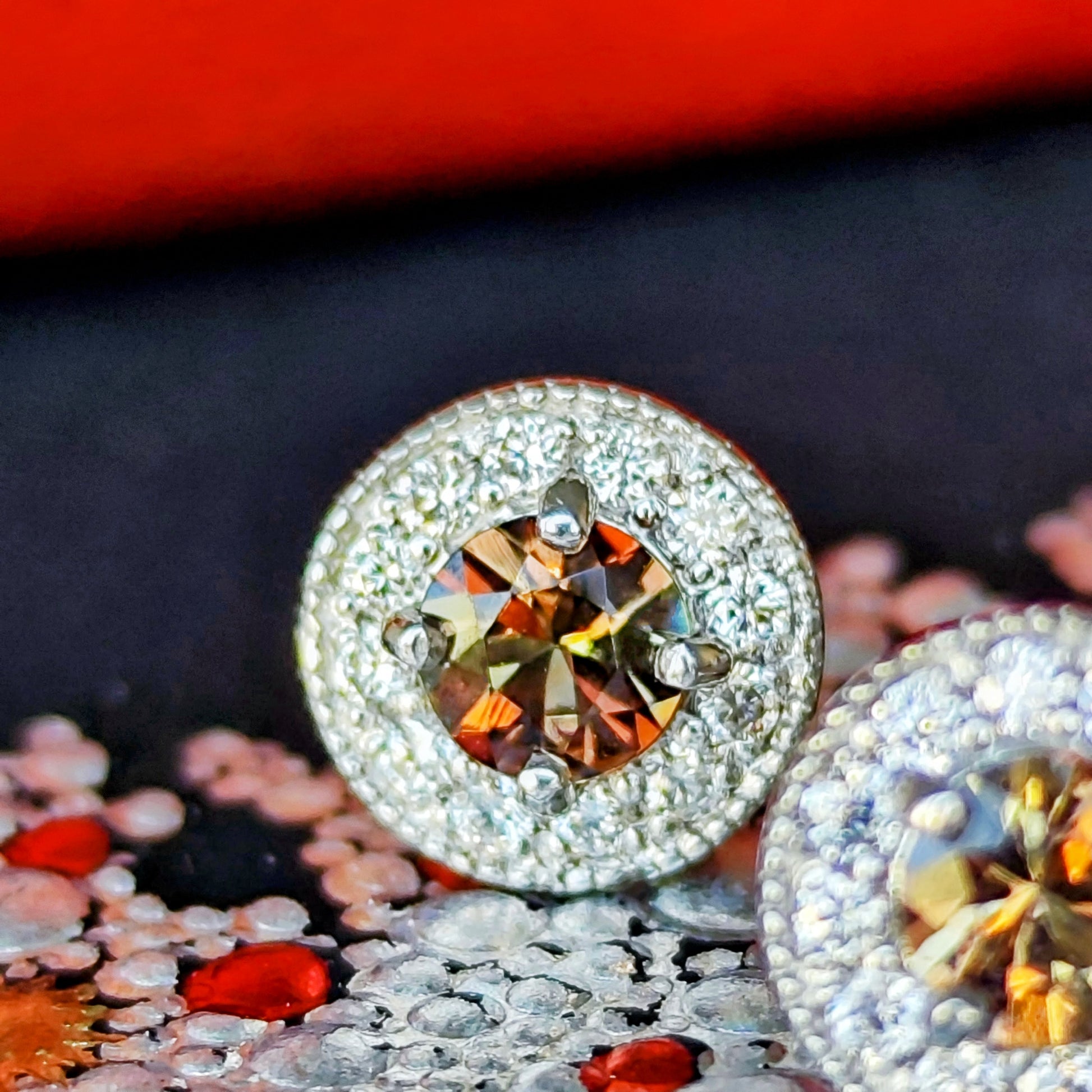 【お値下げ】天然アンダリュサイト 天然ダイヤモンド プラチナピアス