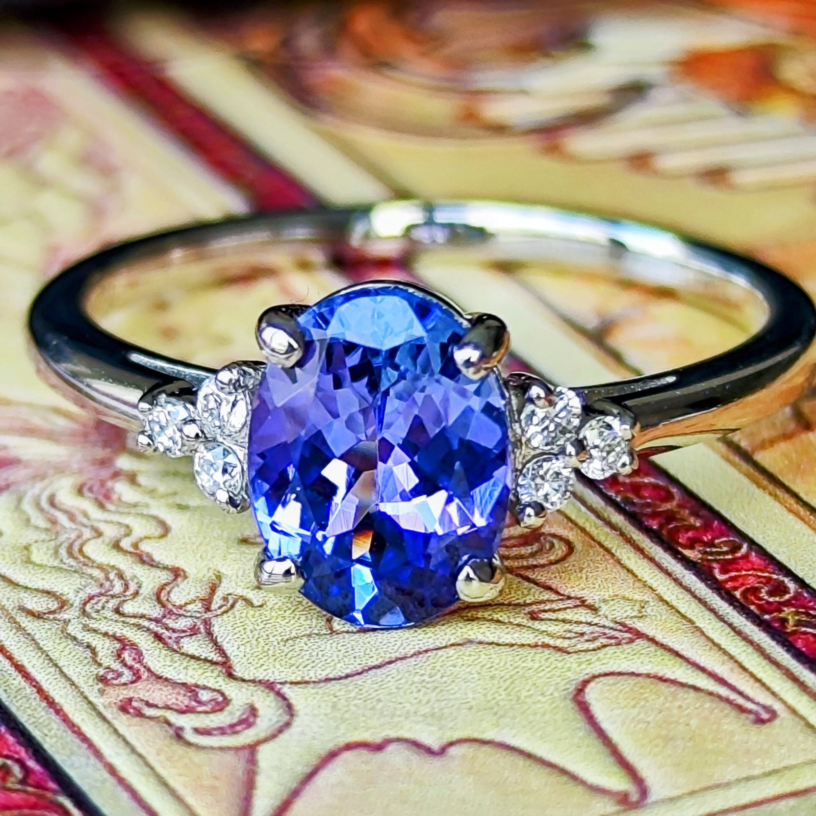 美品 Pt900 ダイヤ付 天然タンザナイト リング TZ1.12 D0.08 美品 Pt900 ダイヤ付 天然タンザナイト リング TZ1.12 D0.08