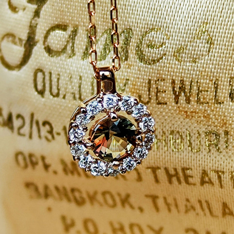 天然アンダリュサイト 天然ダイヤモンド ネックレス