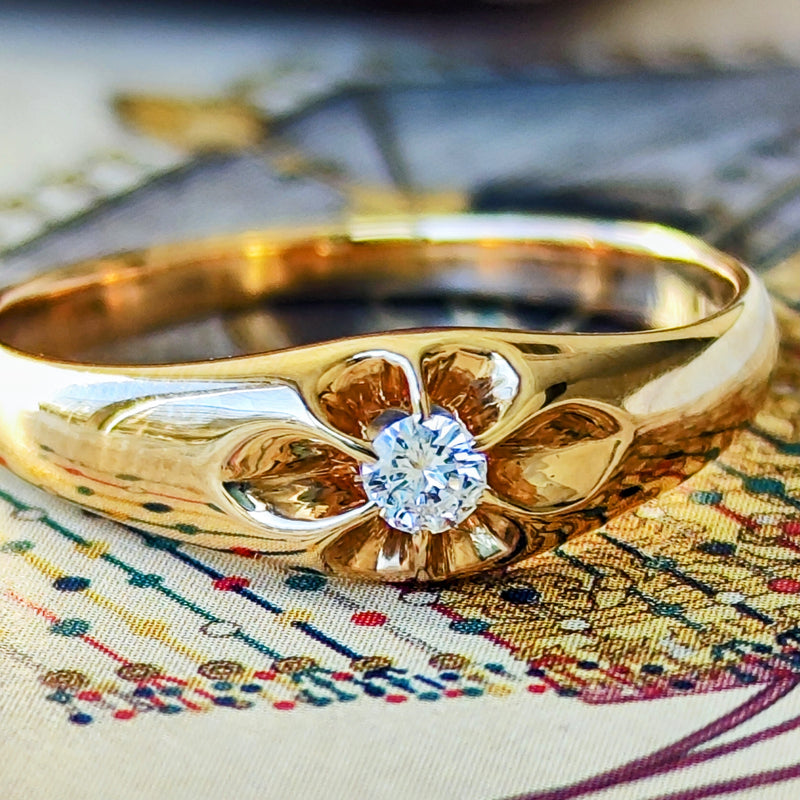 【昭和レトロ】天然ダイヤモンド 菊爪 18金リング