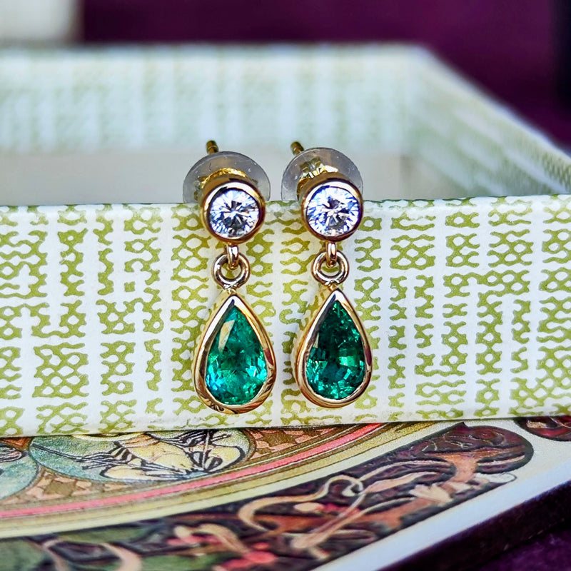 天然エメラルド 天然ダイヤモンド 18金ピアス