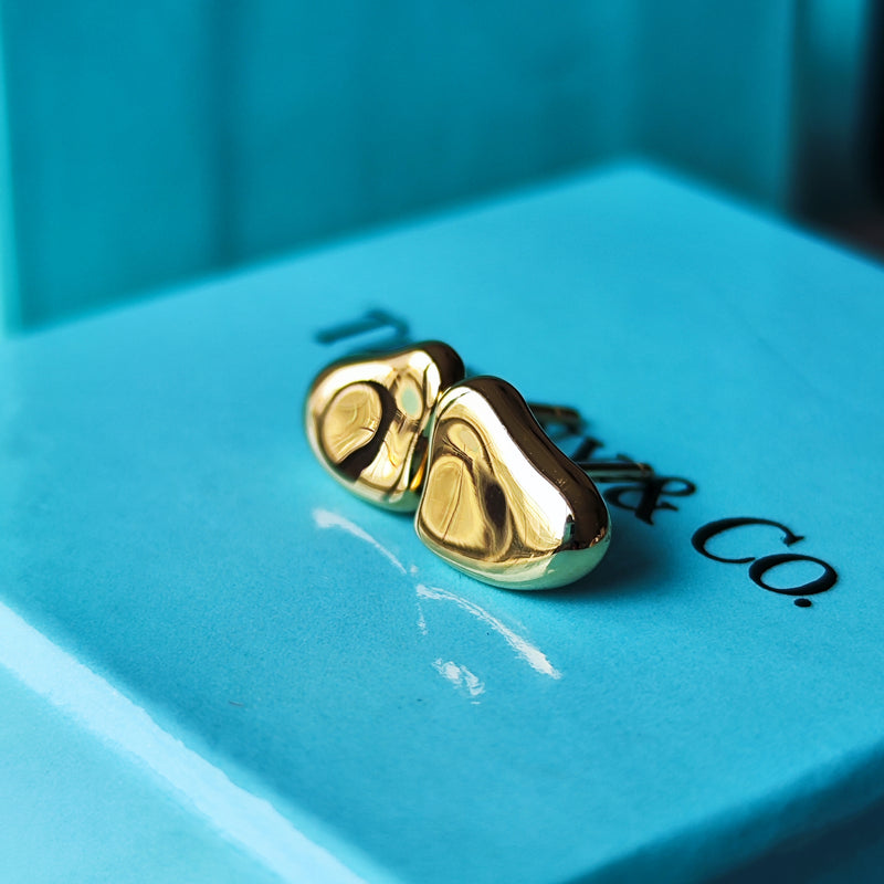 TIFFANY &Co ティファニー フルハート 18金ピアス