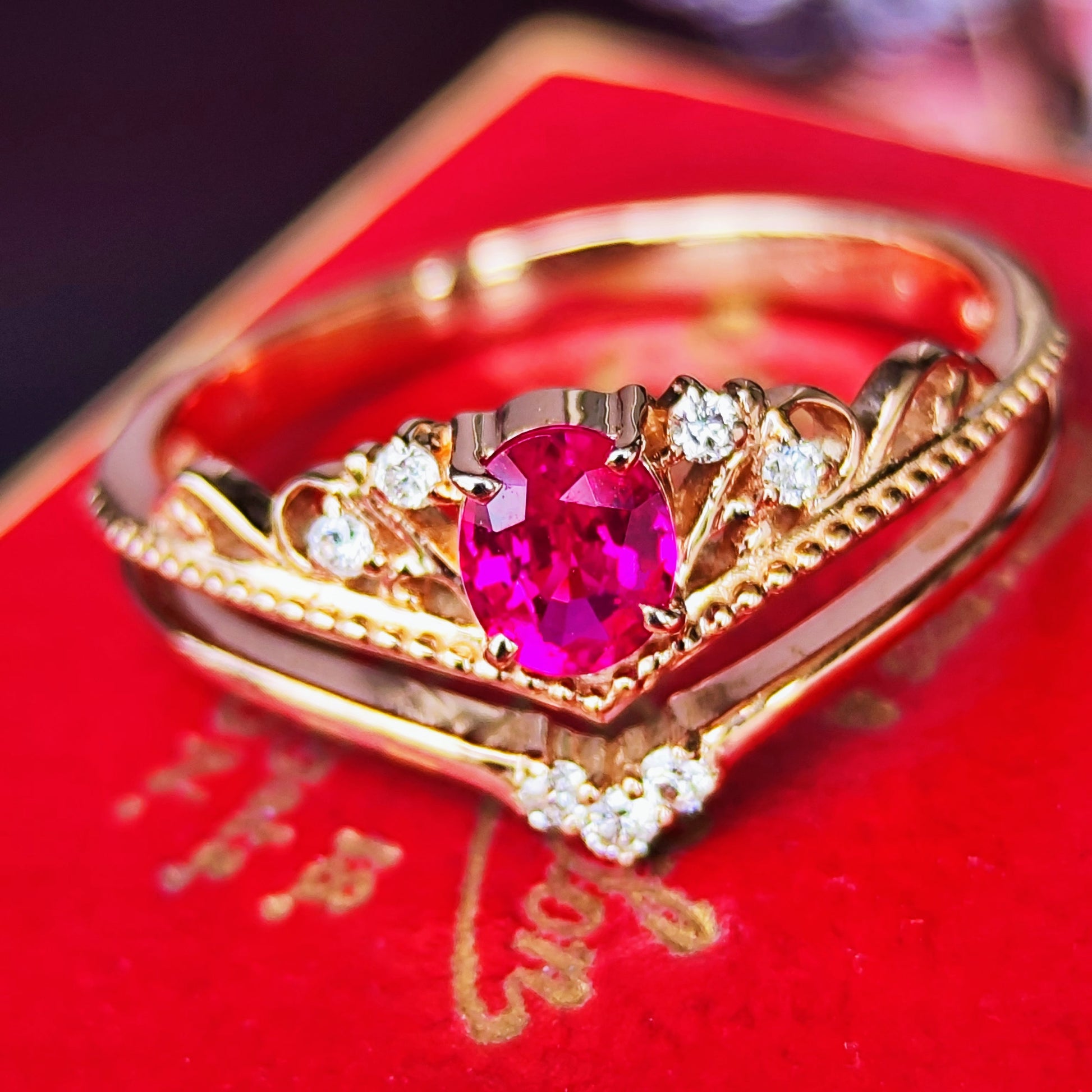 【ビルマ産ルビー】天然ルビー 0.407ct 天然ダイヤモンド