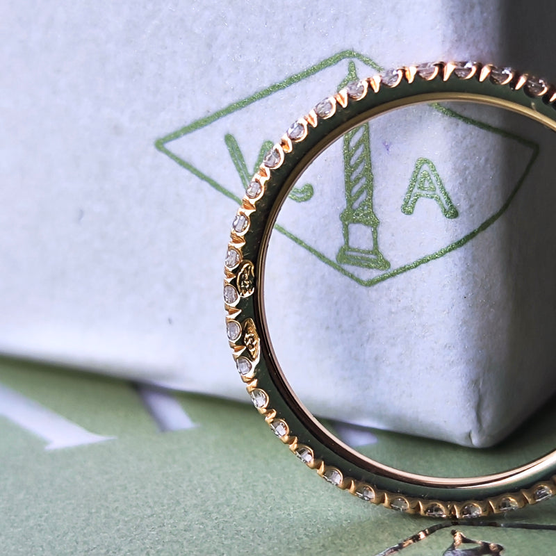 Van Cleef & Arpels ヴァンクリーフ&アーペル フェリシテ フルエタニティリング 47号