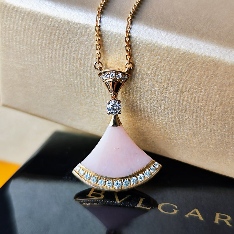 BVLGARI ブルガリ DIVAS' DREAM ディーヴァ ドリーム ピンクオパール ダイヤモンド ネックレス 18金PG
