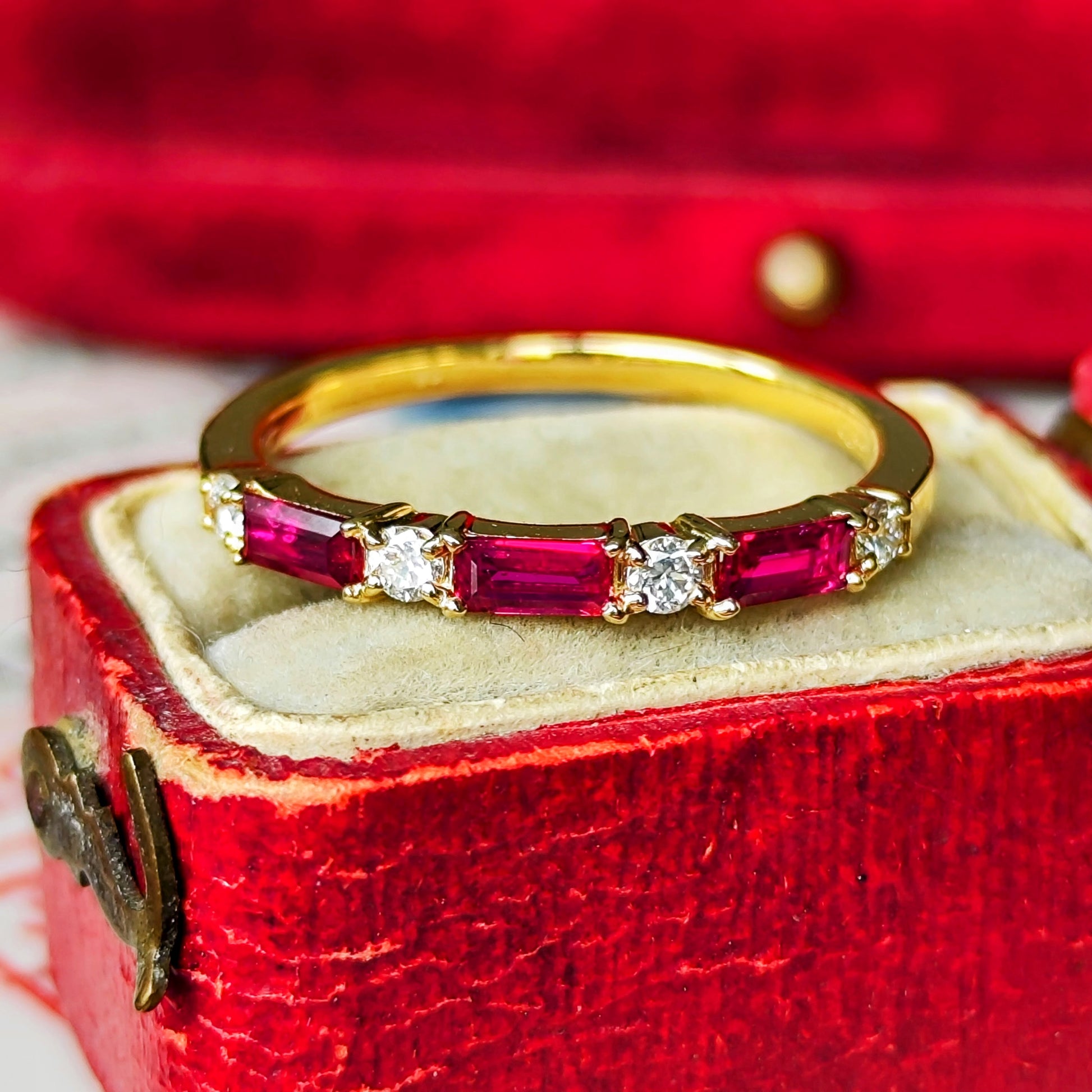 【非加熱 ピジョンブラッド】天然ルビー 天然ダイヤモンド 18金リング