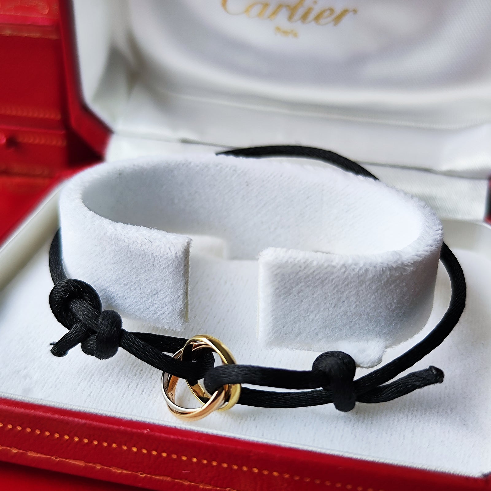 カルティエ　TRINTY BRACELET, CORD トリニティ ブレスレット カルティエ TRINTY BRACELET, CORD トリニティ ブレスレット