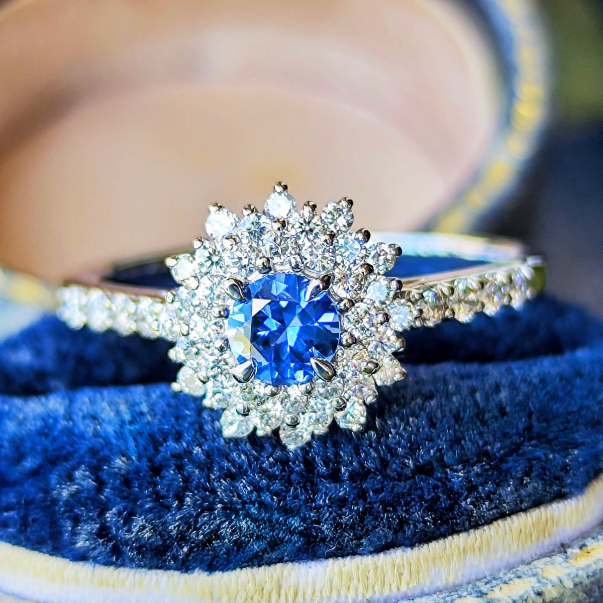 【幻のサファイア ヨーゴ渓谷】天然ブルーサファイア 0.27ct 天然ダイヤモンド リング 非加熱 GIA