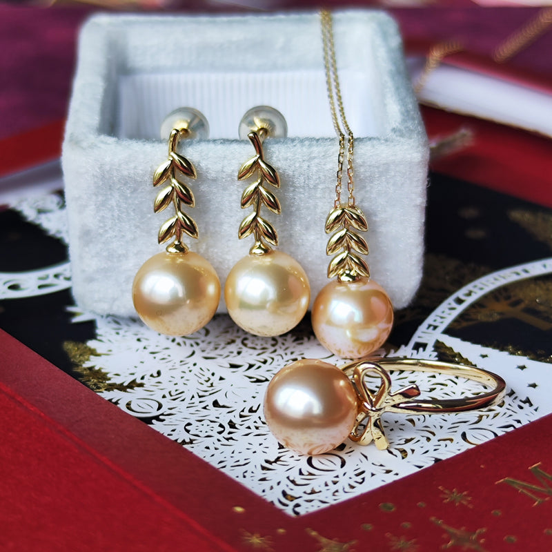 【アプリコット】有核淡水パール ピアス 10金