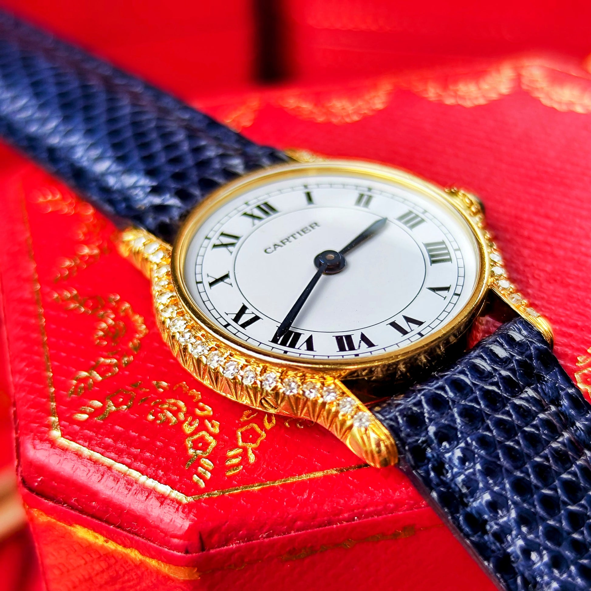 【OH済み】Cartier カルティエ Riviera 
リヴィエラ 金無垢 純正ダイヤ Paris表記 手巻き腕時計