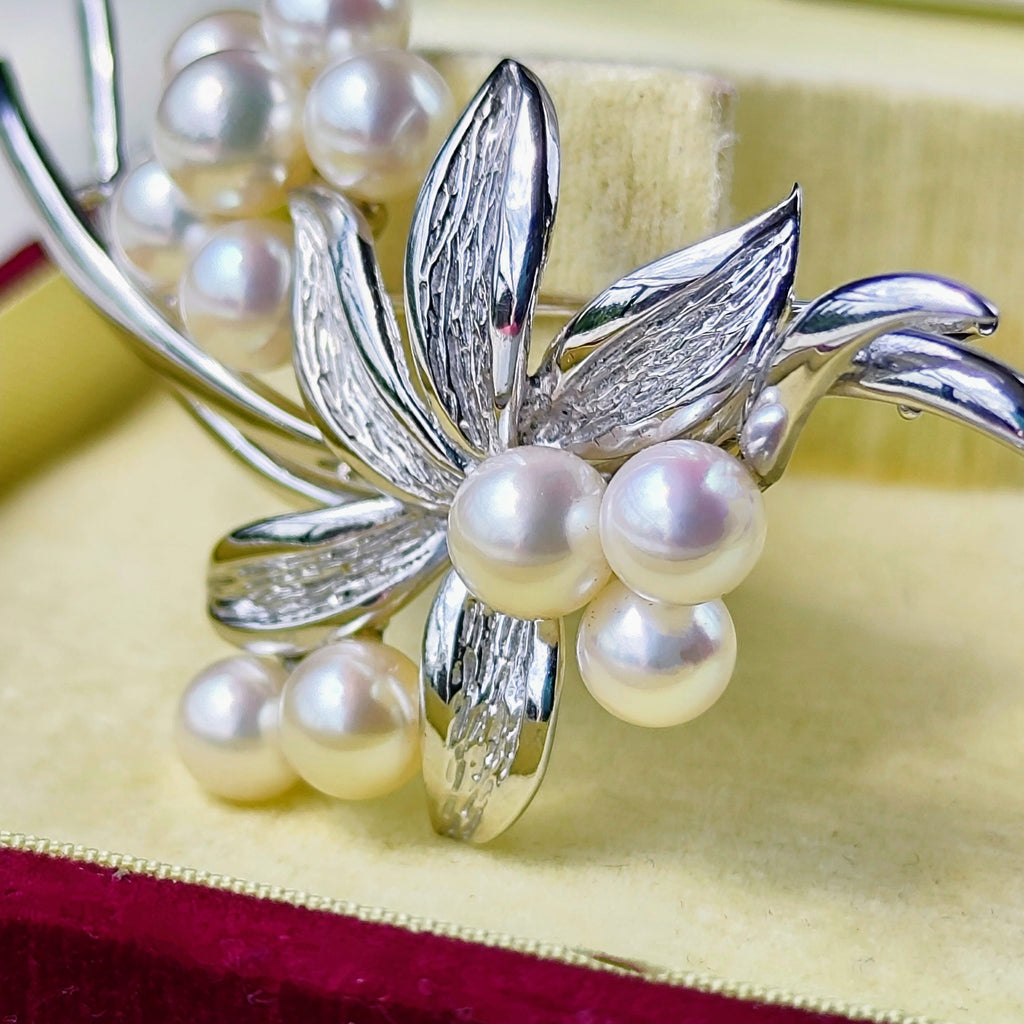 【御木本真珠店 】MIKIMOTO ミキモト あこや真珠 ヴィンテージブローチ 14金WG