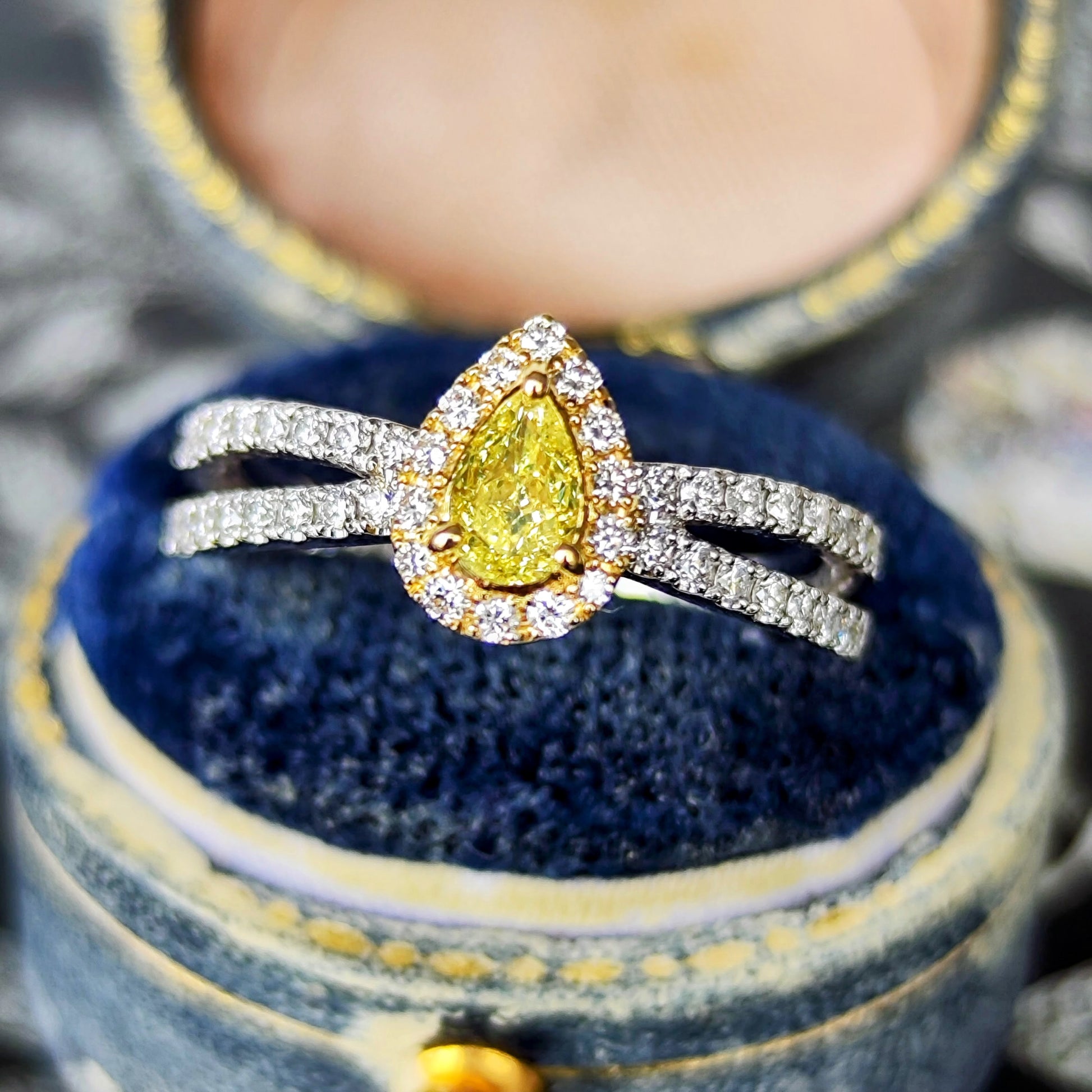 【イエローダイヤ】天然ダイヤモンド FANCY INTENSE YELLOW リング