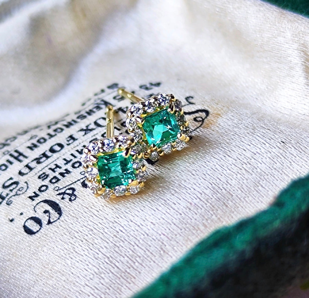 【コロンビア産】天然エメラルド 天然ダイヤモンド 18金ピアス