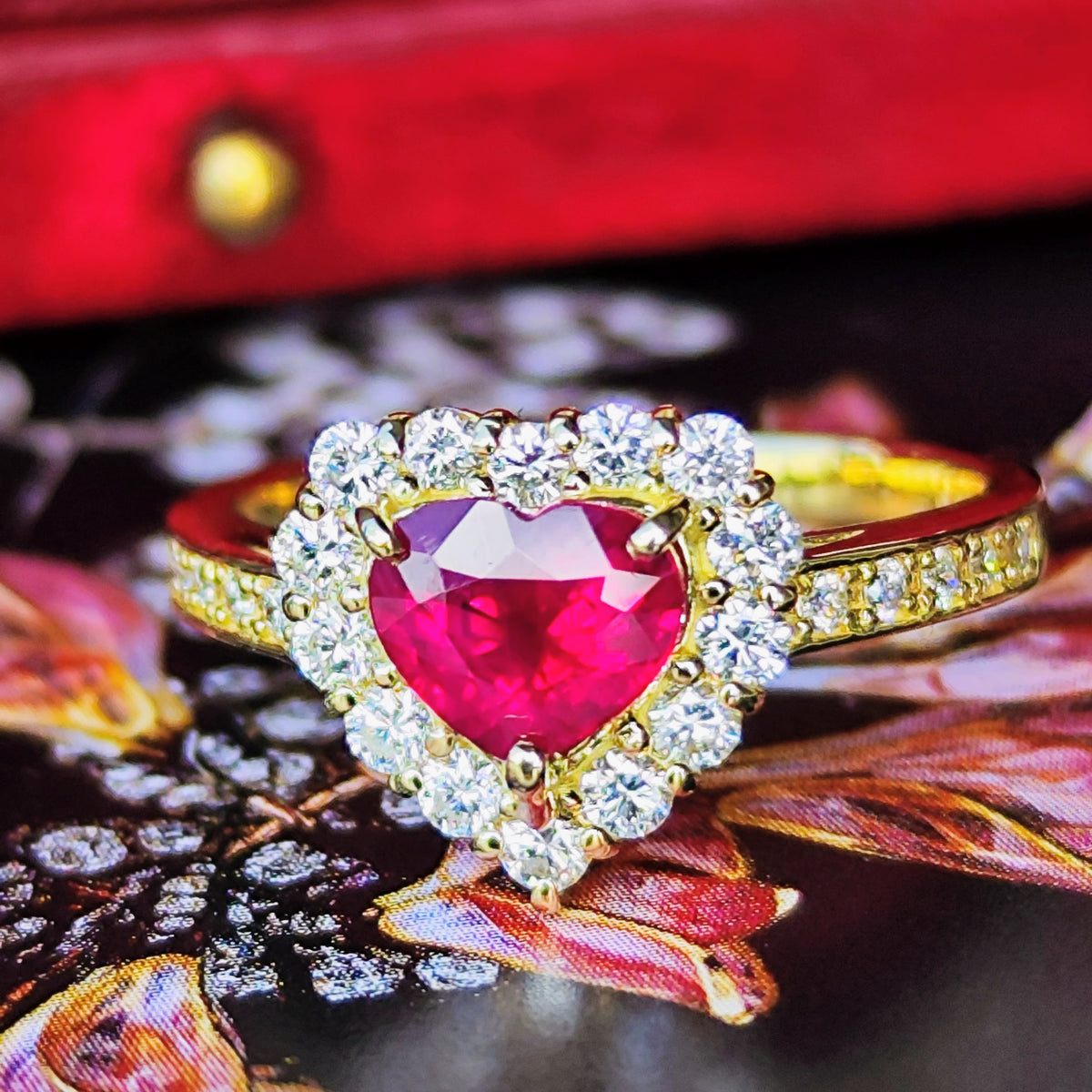 【ビルマ産ルビー】天然ルビー 1.09ct 天然ダイヤモンド リング