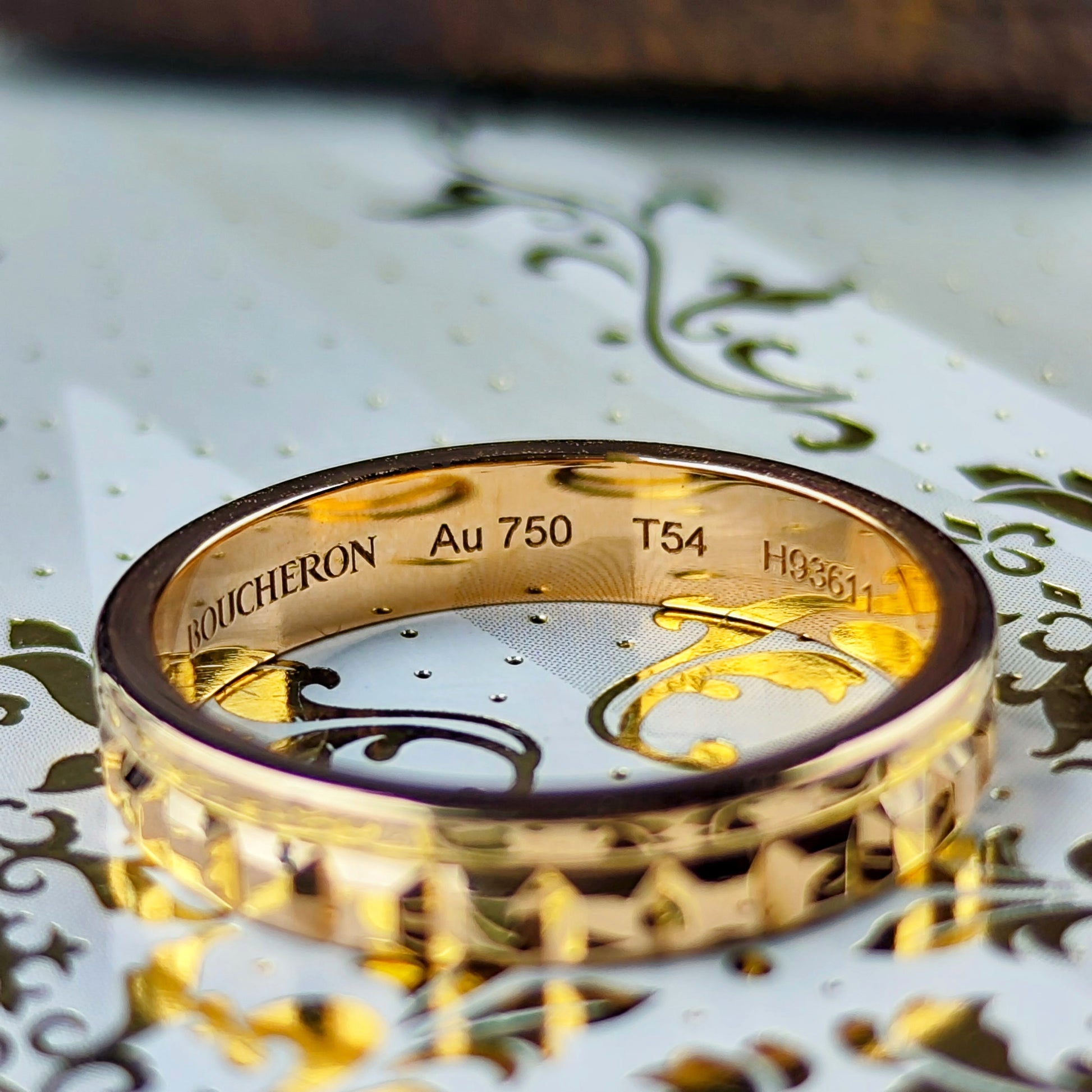 BOUCHERON ブシュロン キャトル ラディアント ハーフ 18金PG
