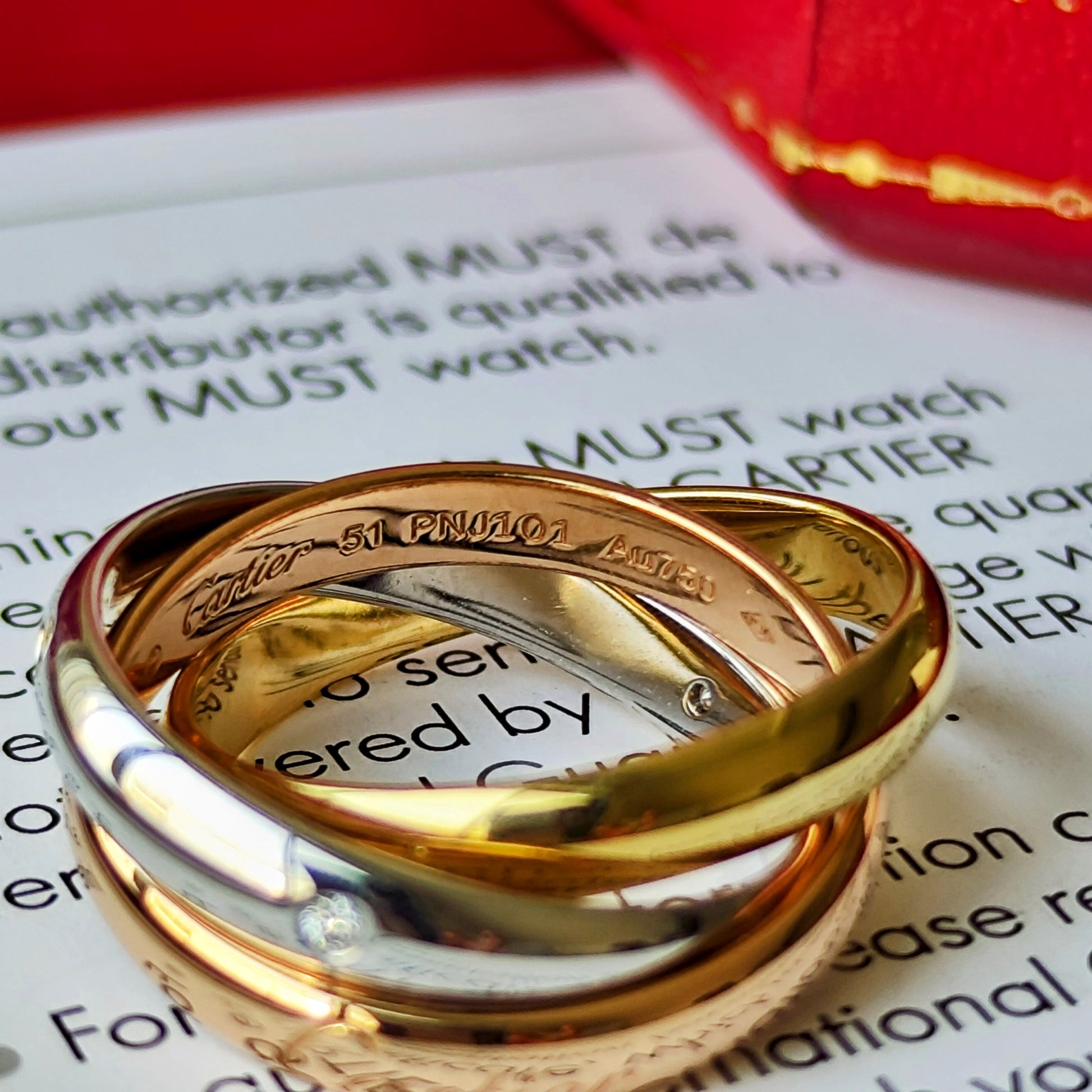 Cartier カルティエ トリニティクラシック ダイヤモンド 51