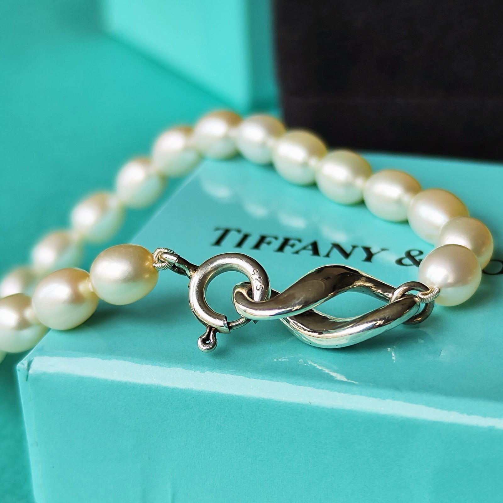 TIFFANY＆Co. ティファニー 淡水パール インフィニティクロス