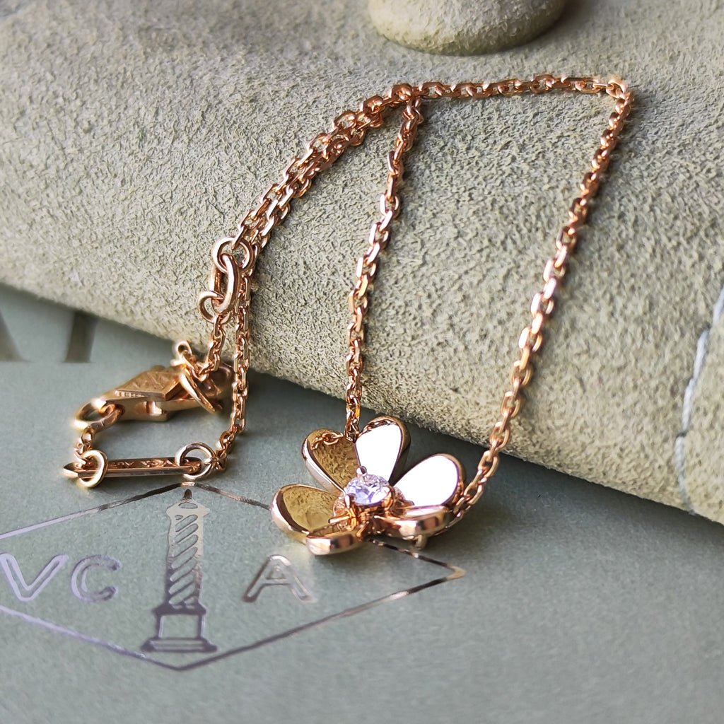 Van Cleef & Arpels ヴァンクリーフ&アーペル フリヴォル ダイヤモンド ミニ ブレスレット