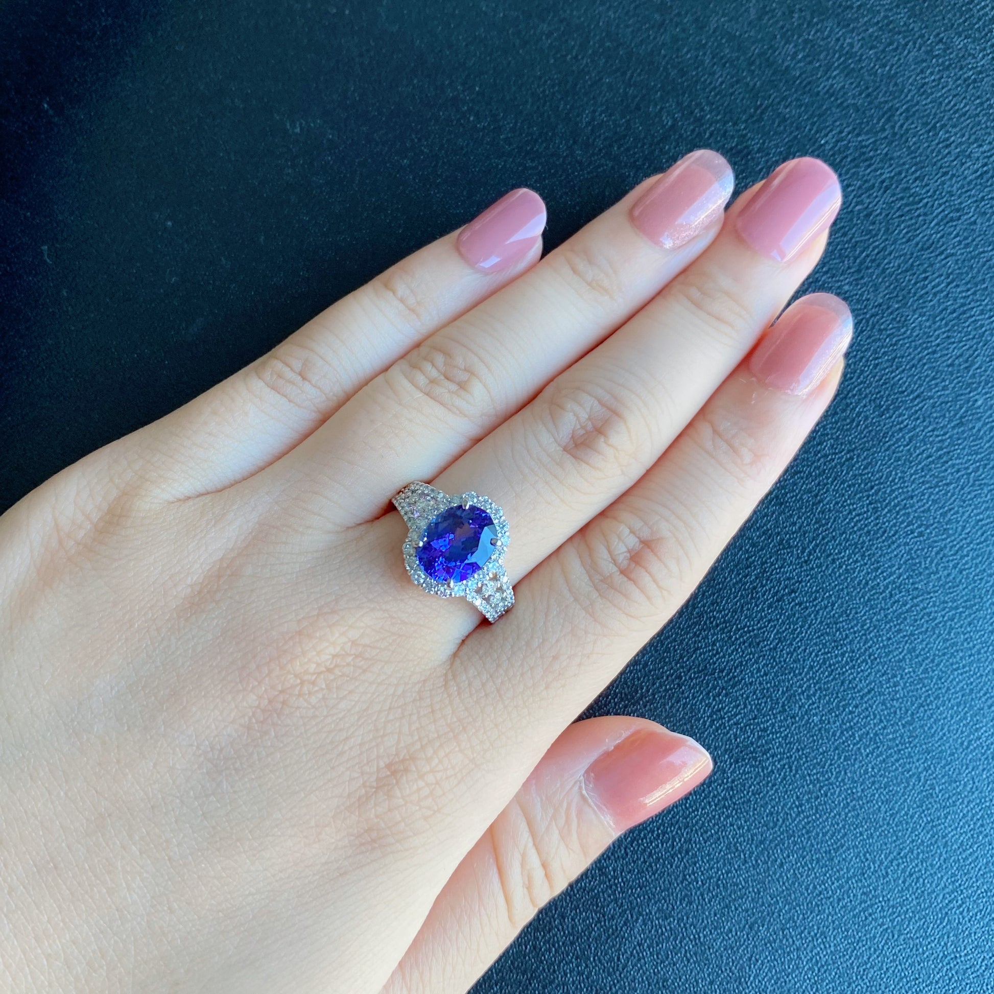 【お値下げ】天然タンザナイト 2.47ct 天然ダイヤモンド リング