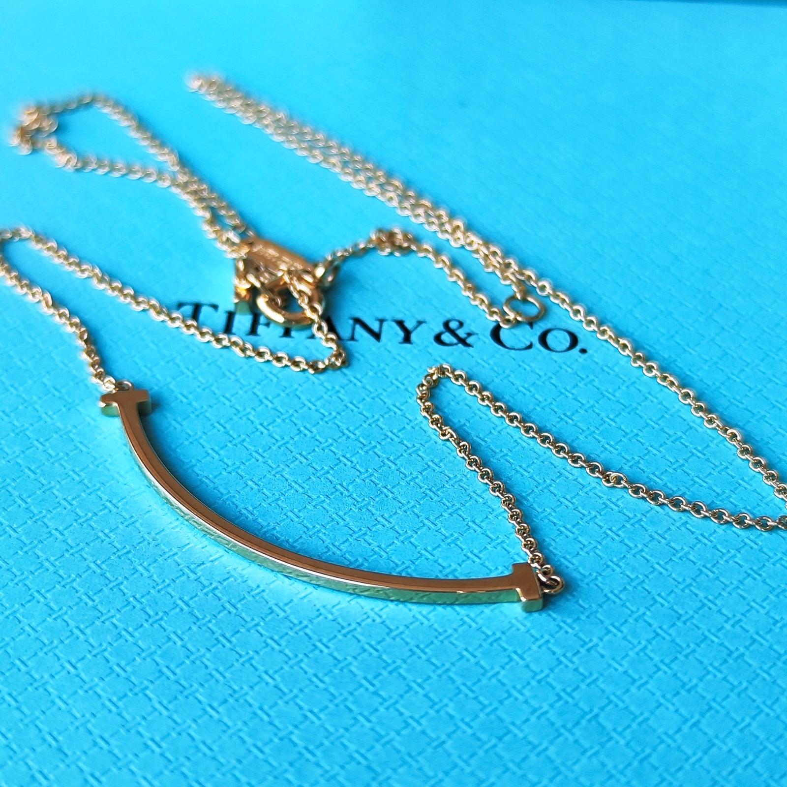 Tiffany & Co. ネックレス Tスマイル スモール ゴールド YG TIFFANY