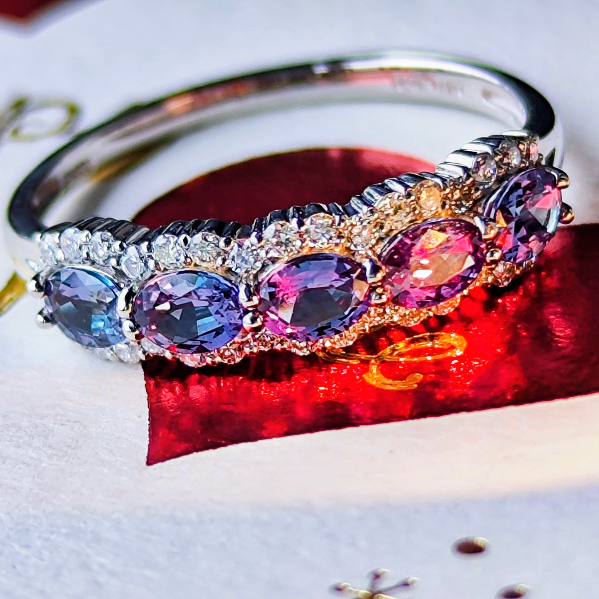 天然アレキサンドライト 0.71ct 天然ダイヤモンド プラチナリング