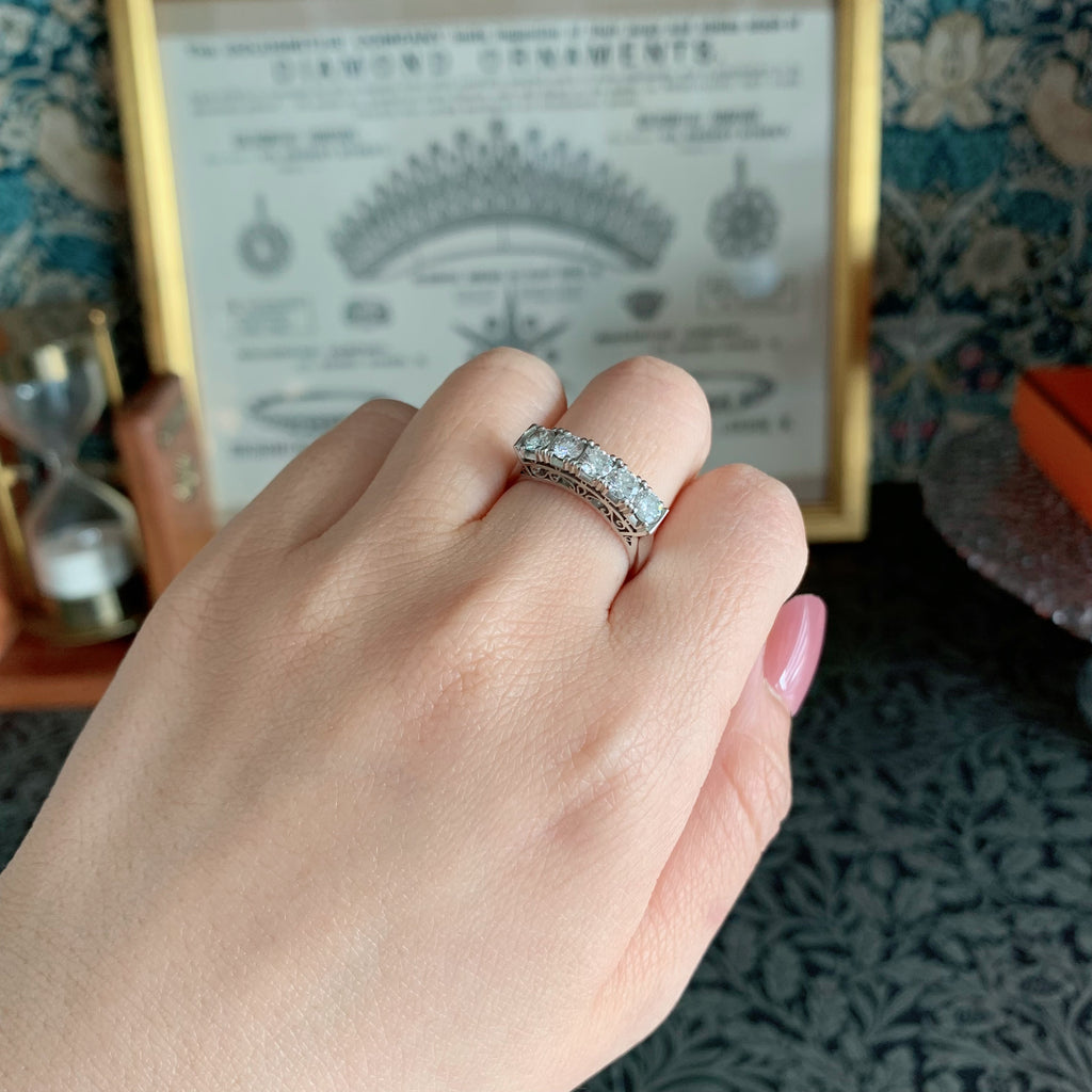 【お値下げ】昭和レトロ 天然ダイヤモンド 0.90ct 唐草模様 プラチナリング