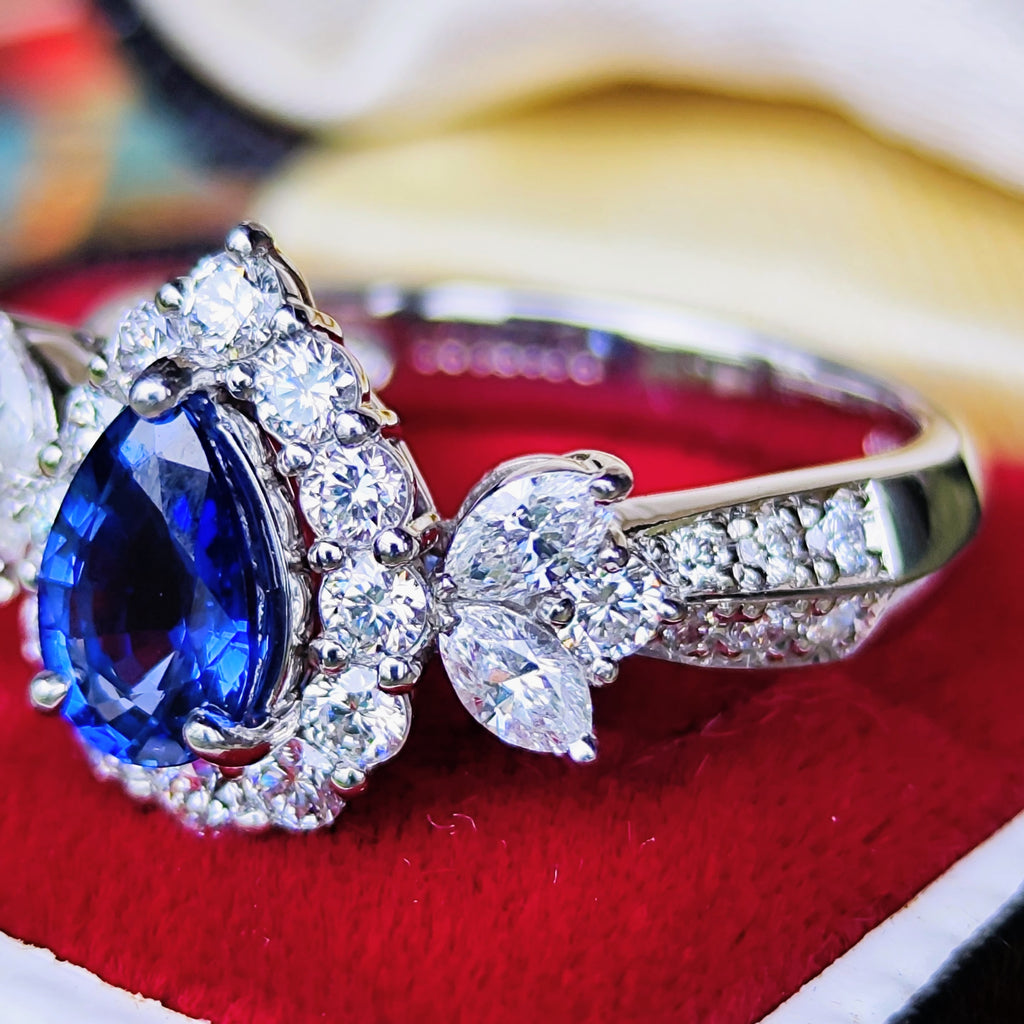 【コーンフラワー】天然サファイア 1.11ct 天然ダイヤモンド リング