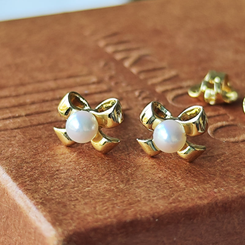 希少 ミキモト パールピアス わずらわし MIKIMOTO Pearl リボンデザイン
