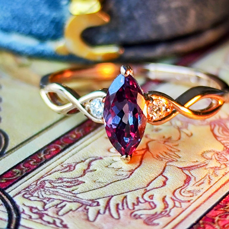 【アレキタイプ】天然カラーチェンジガーネット 天然ダイヤモンド リング