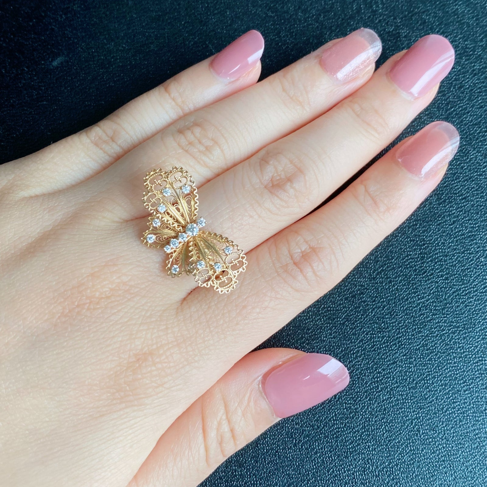 A7CCE870-7693-439C-A922-