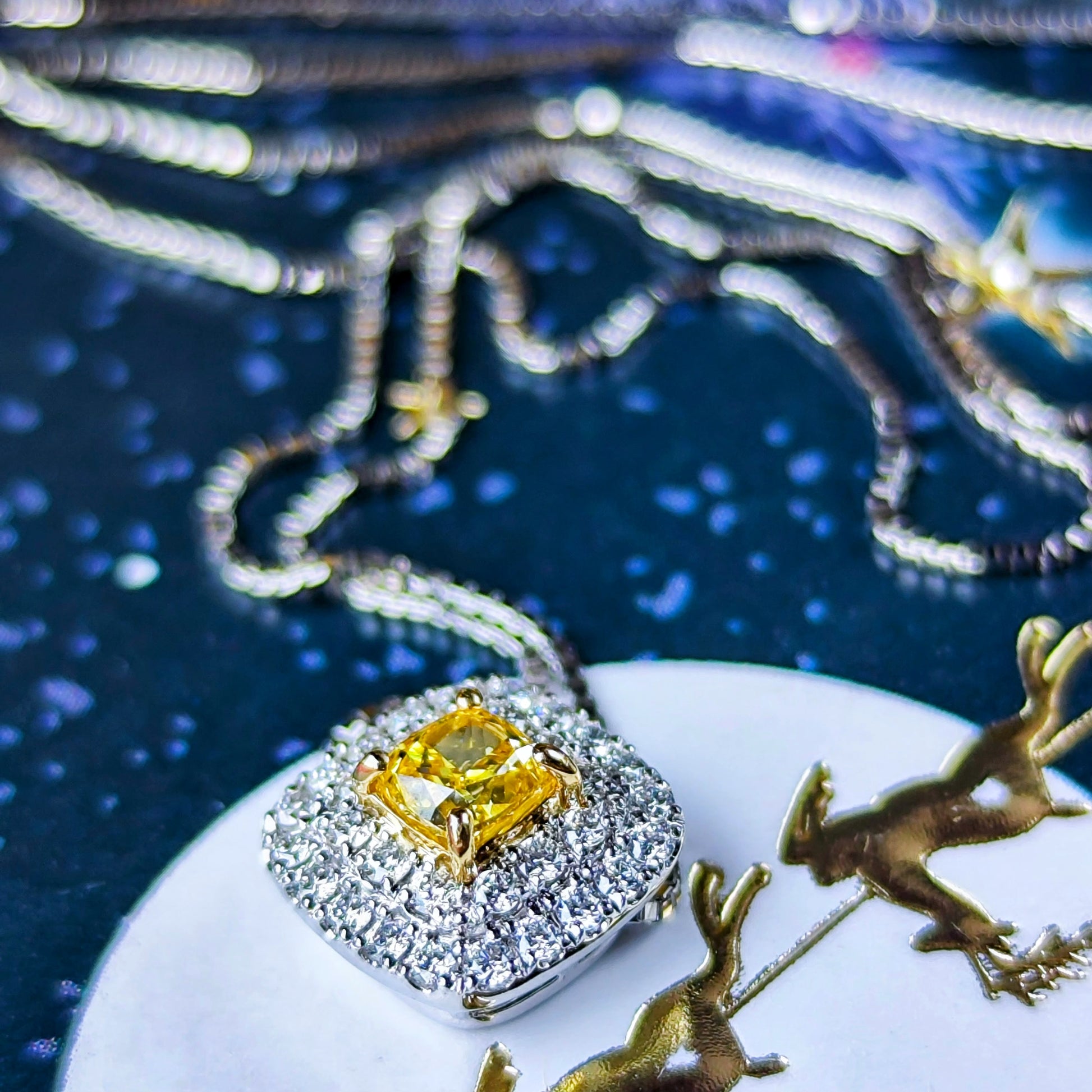 【イエローダイヤ】FANCY VIVID YELLOW VVS2 0.292ct ネックレス