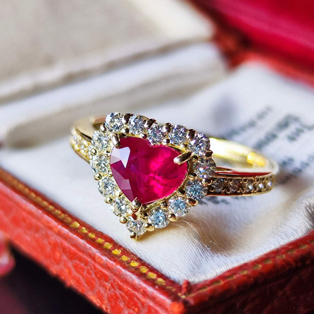 【ビルマ産ルビー】天然ルビー 1.09ct 天然ダイヤモンド リング