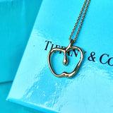 TIFFANY &Co ティファニー アップル ネックレス 18金YG
