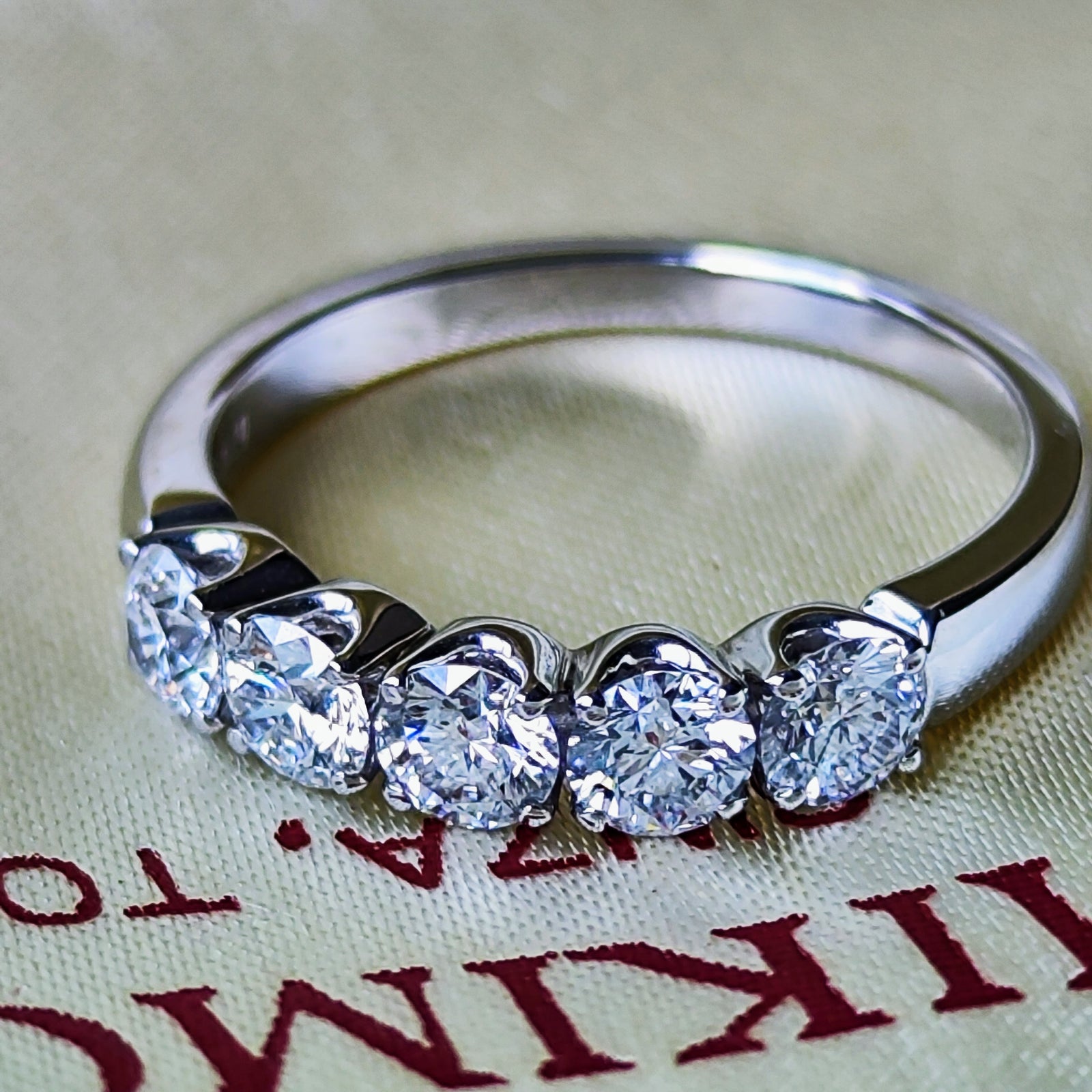 ミキモト　エタニティ　プラチナ　ダイヤモンド　リング MIKIMOTO ミキモト 天然ダイヤモンド 0.74ct ハーフエタニティ