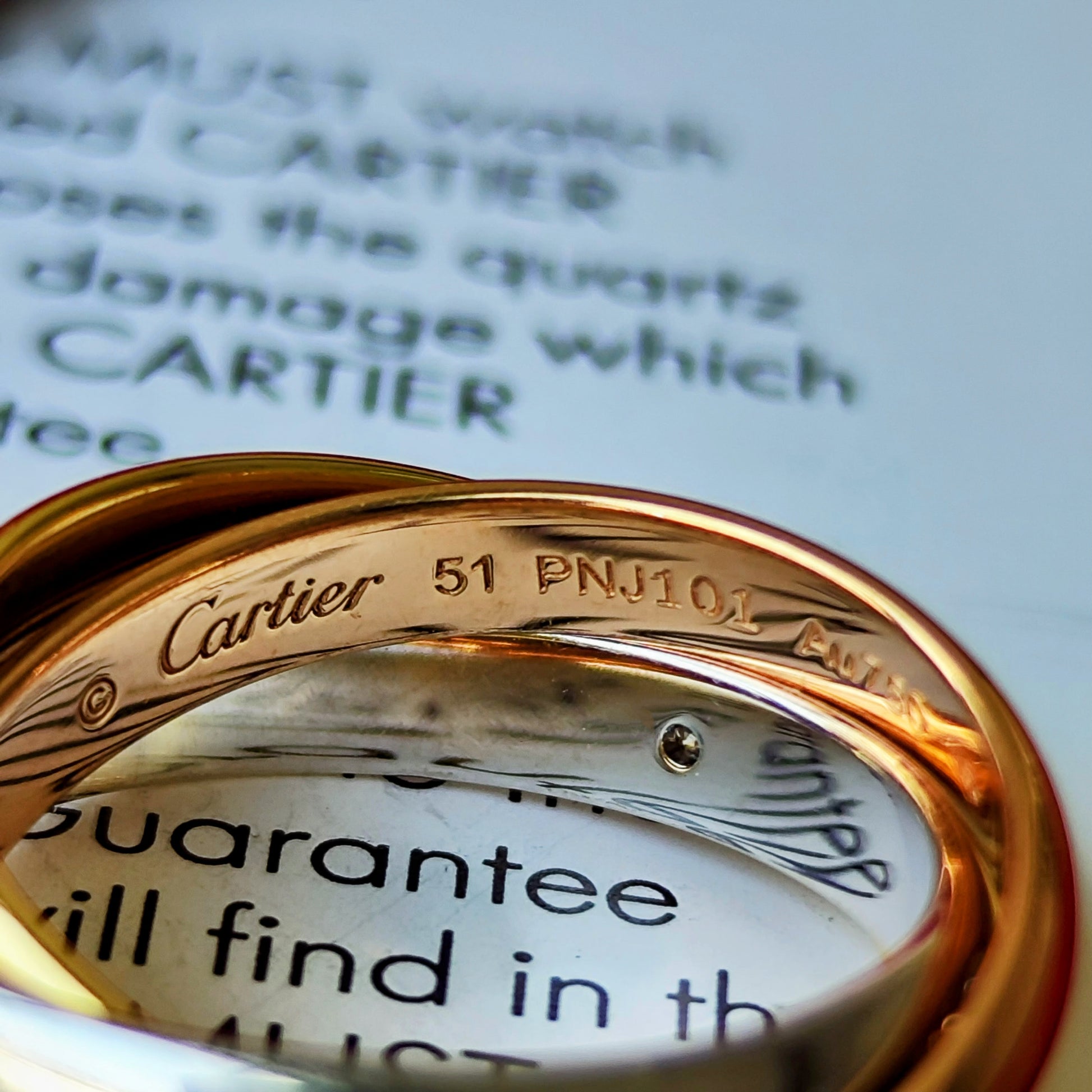 Cartier カルティエ トリニティクラシック ダイヤモンド 51