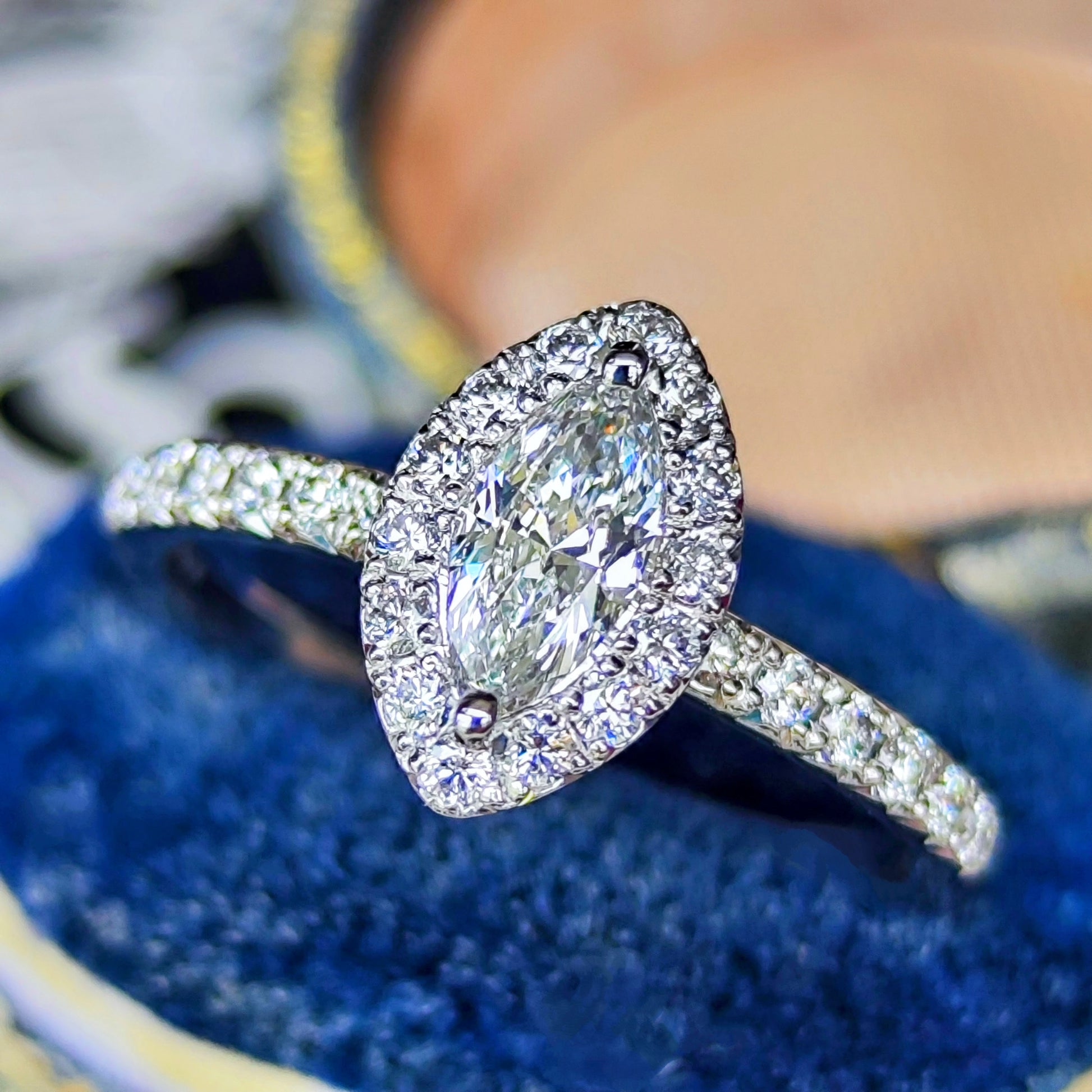 【最高級品質】天然ダイヤモンド0.31ct フローレス Dカラー マーキス GIA
